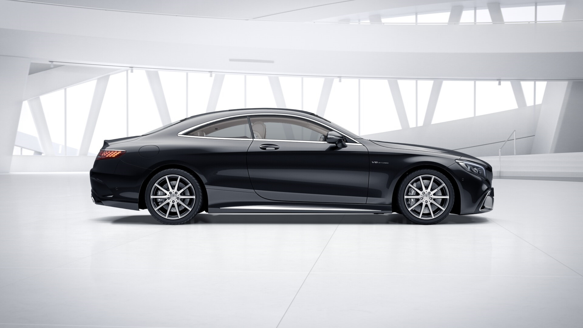 Mercedes-Benz S 400 4MATIC купе двигатель 3 литра (367 л.с.) Черный