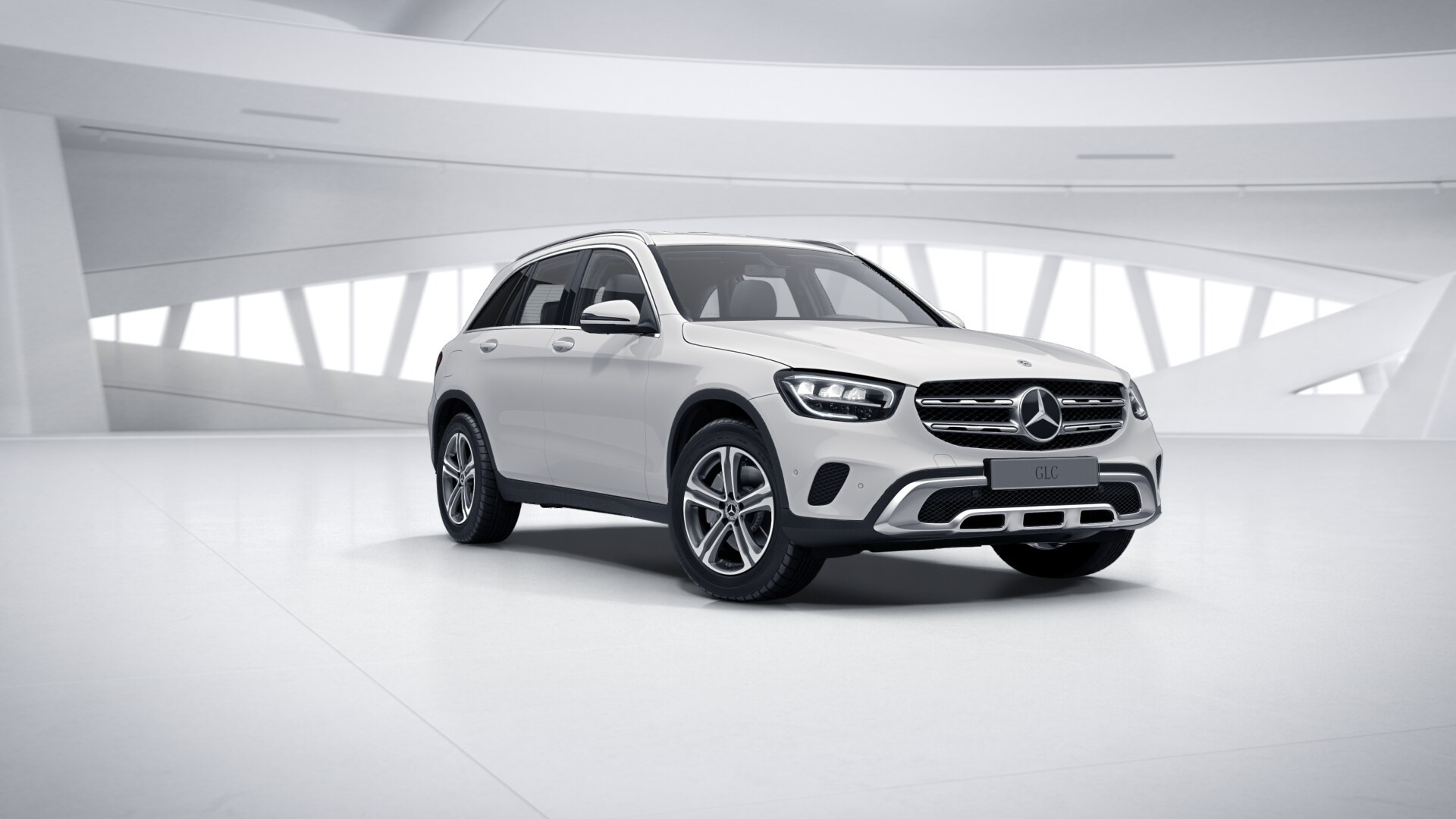 Mercedes-Benz GLC 200 4MATIC комплектация Premium двигатель 2 литра (197 л.с.) Серебристый