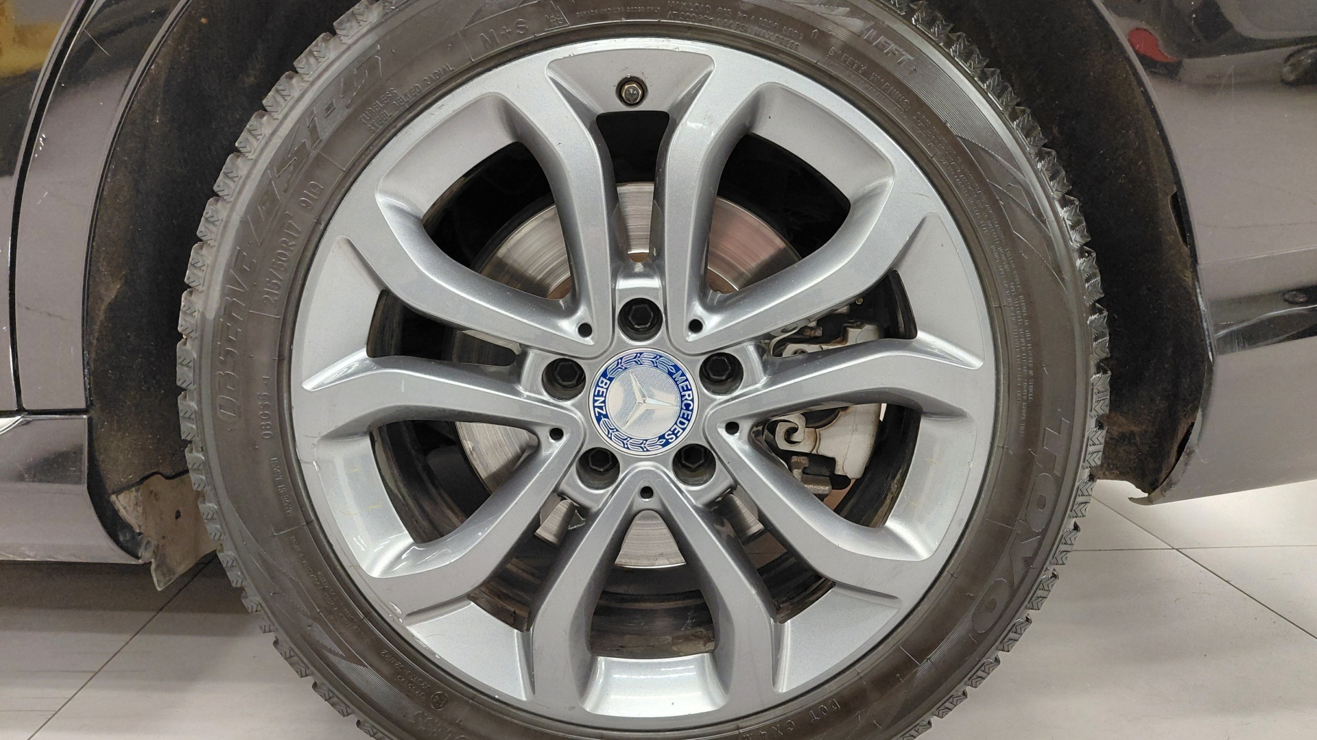 Mercedes-Benz C 250 двигатель 2 литра (211 л.с.) Черный