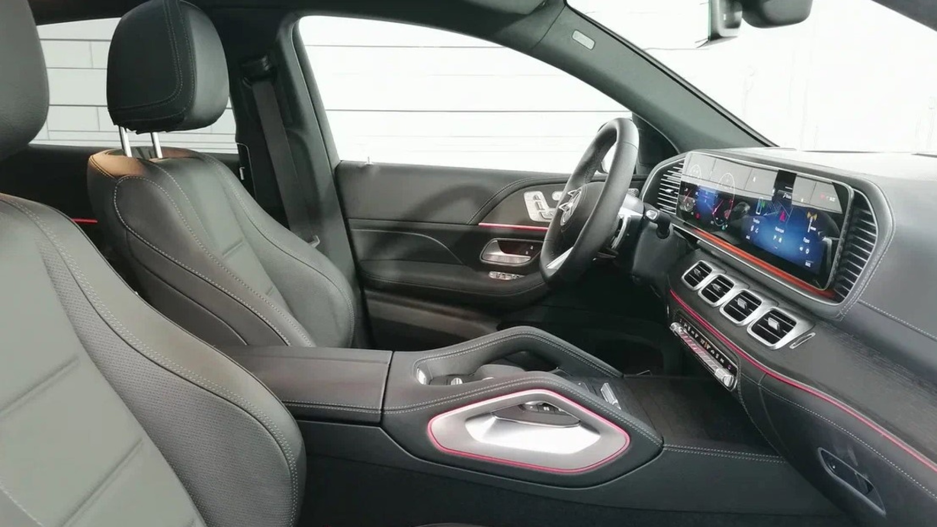 Mercedes-Benz GLE 300 d 4MATIC купе двигатель 2 литра (269 л.с.) Черный