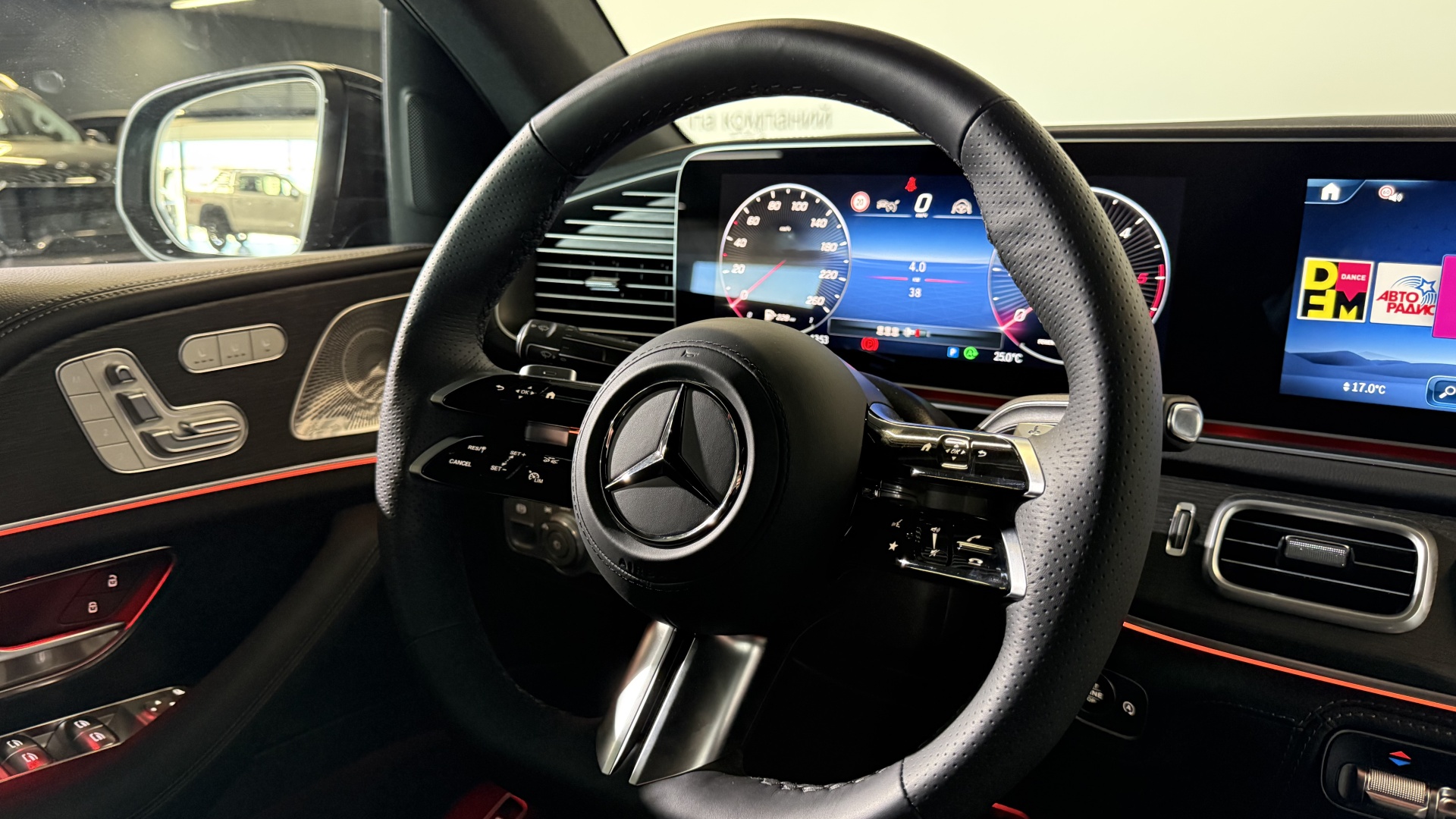 Mercedes-Benz GLE 300 d 4MATIC Coupe двигатель 2 литра (269 л.с.) Черный