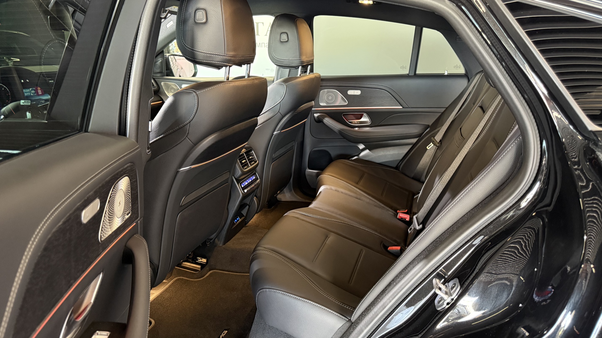 Mercedes-Benz GLE 300 d 4MATIC Coupe двигатель 2 литра (269 л.с.) Черный