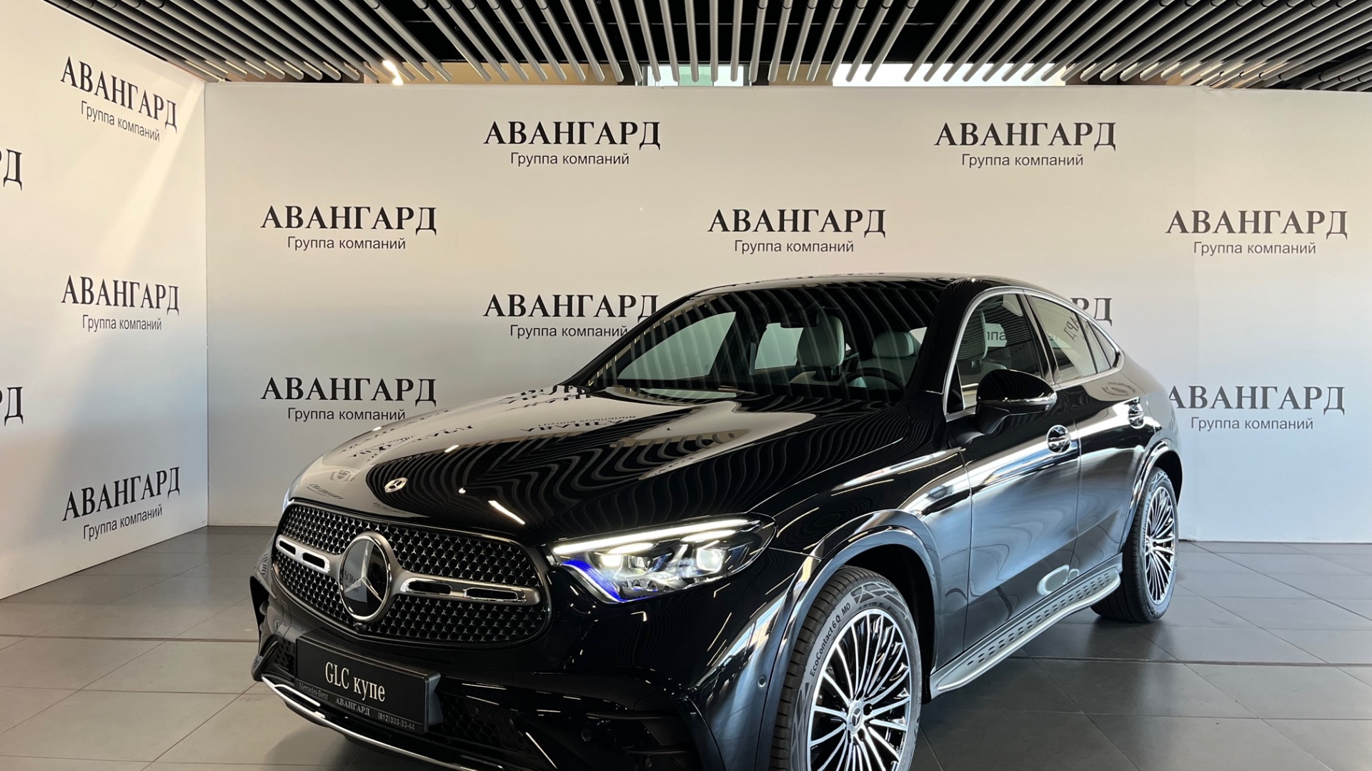 Mercedes-Benz GLC 300 4MATIC купе комплектация Sport Plus двигатель 2 литра (258 л.с.) Черный