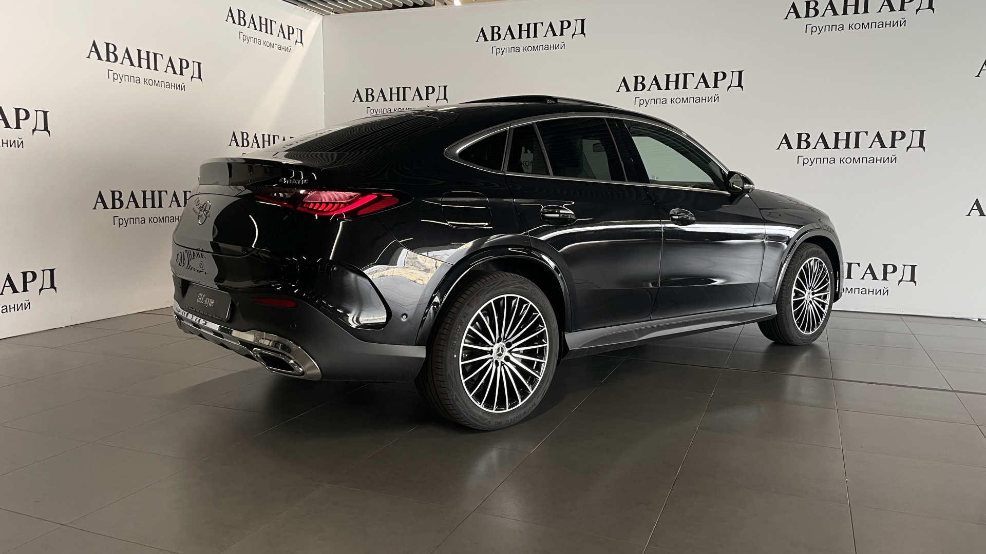 Mercedes-Benz GLC 220 d 4MATIC купе двигатель 2.1 литра (170 л.с.) Черный