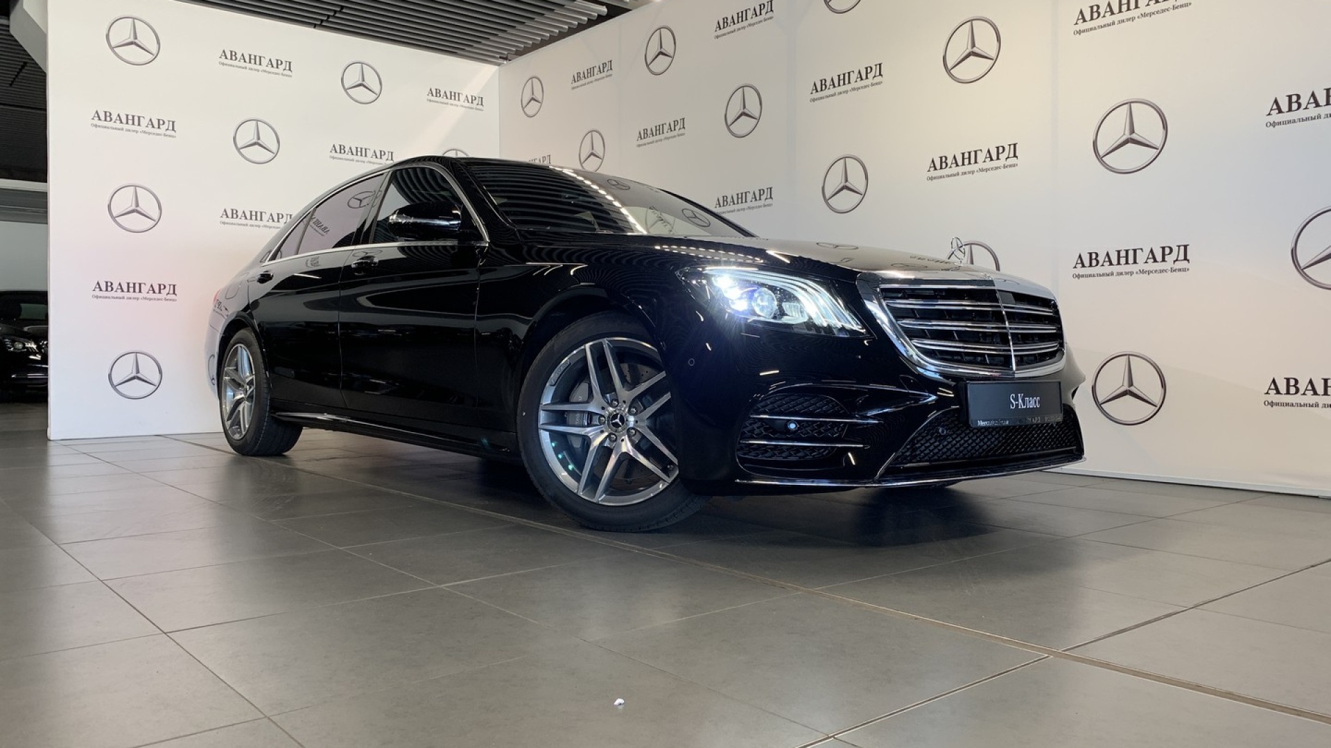 Mercedes-Benz S 350 d 4MATIC двигатель 2.9 литра (249 л.с.) Черный