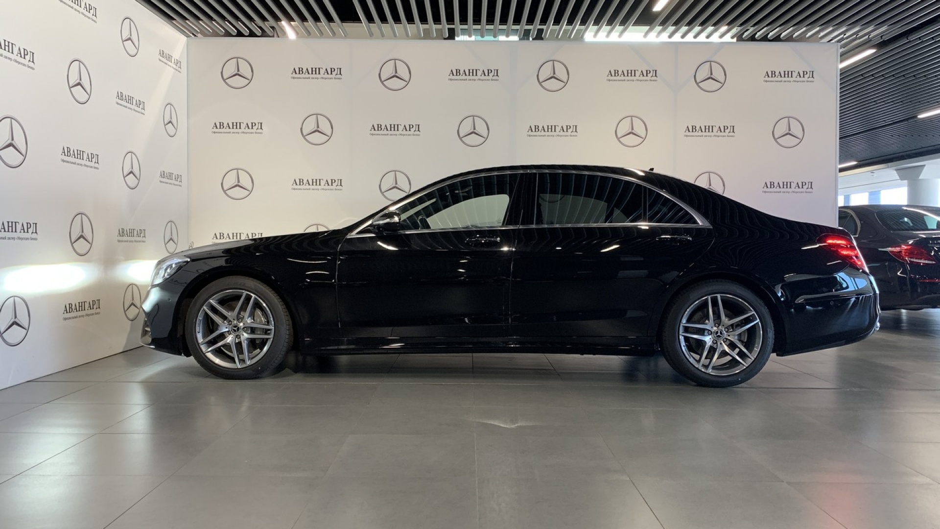 Mercedes-Benz S 350 d 4MATIC двигатель 2.9 литра (249 л.с.) Черный