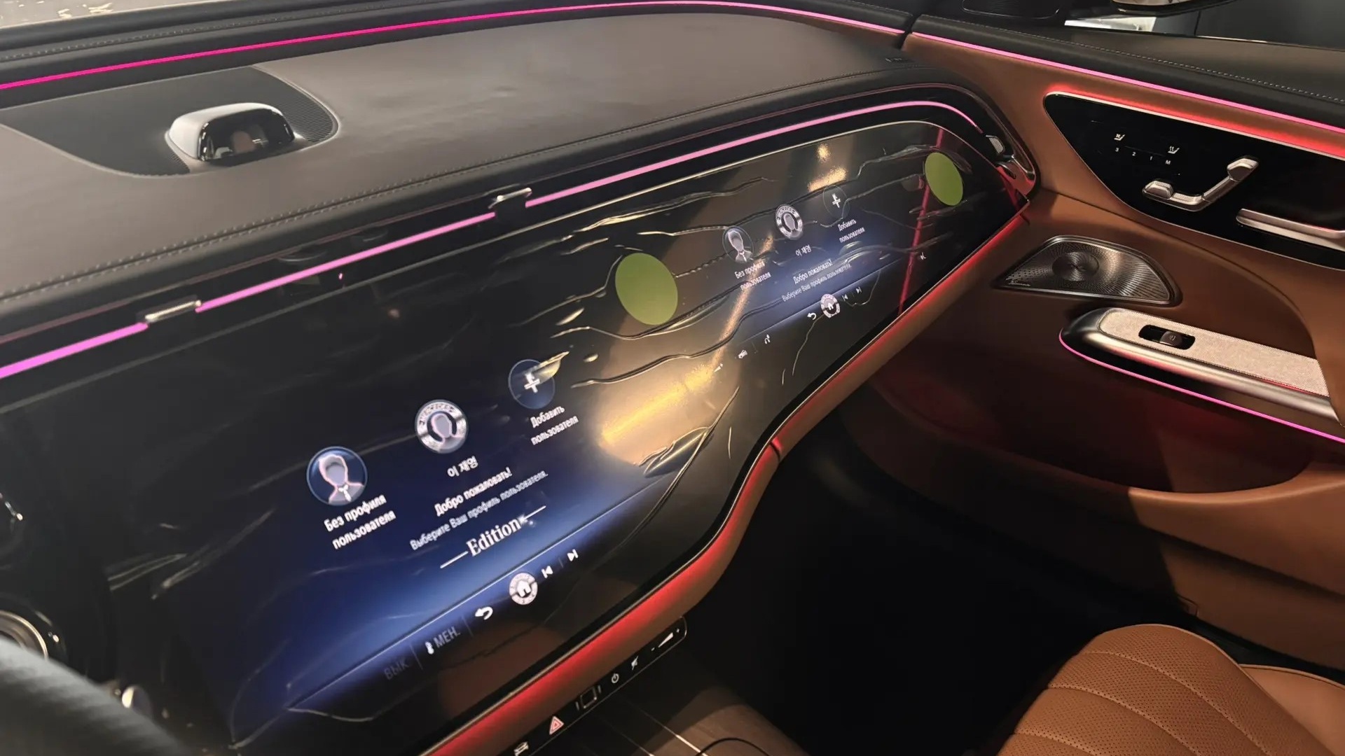 Mercedes-Benz E300 4MATIC комплектация Sport Plus двигатель 2 литра (258 л.с.) Серый