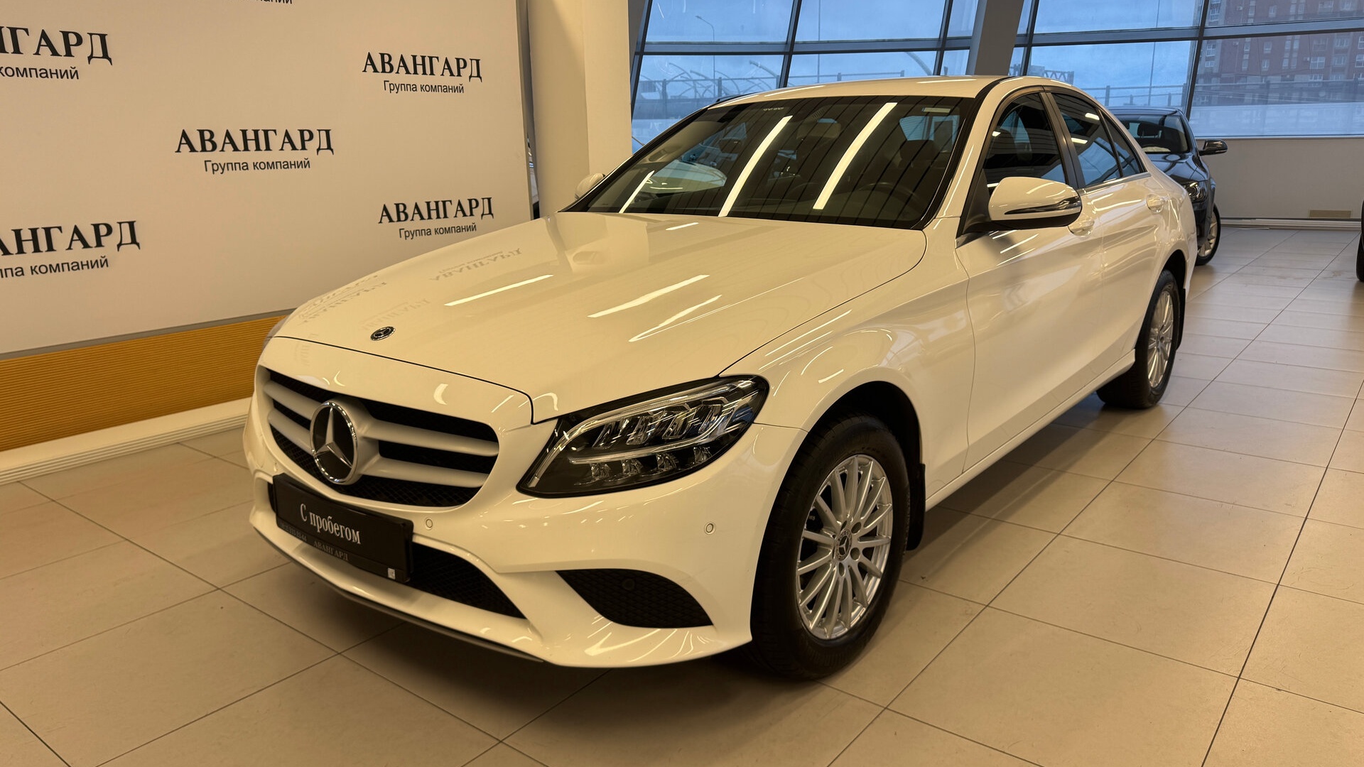 Mercedes-Benz C 180 двигатель 1.6 литра (150 л.с.) Белый