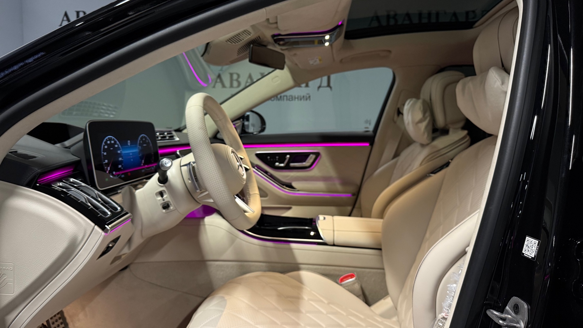 Mercedes-Benz S 500 4MATIC Long комплектация Luxury двигатель 3 литра (449 л.с.) Черный