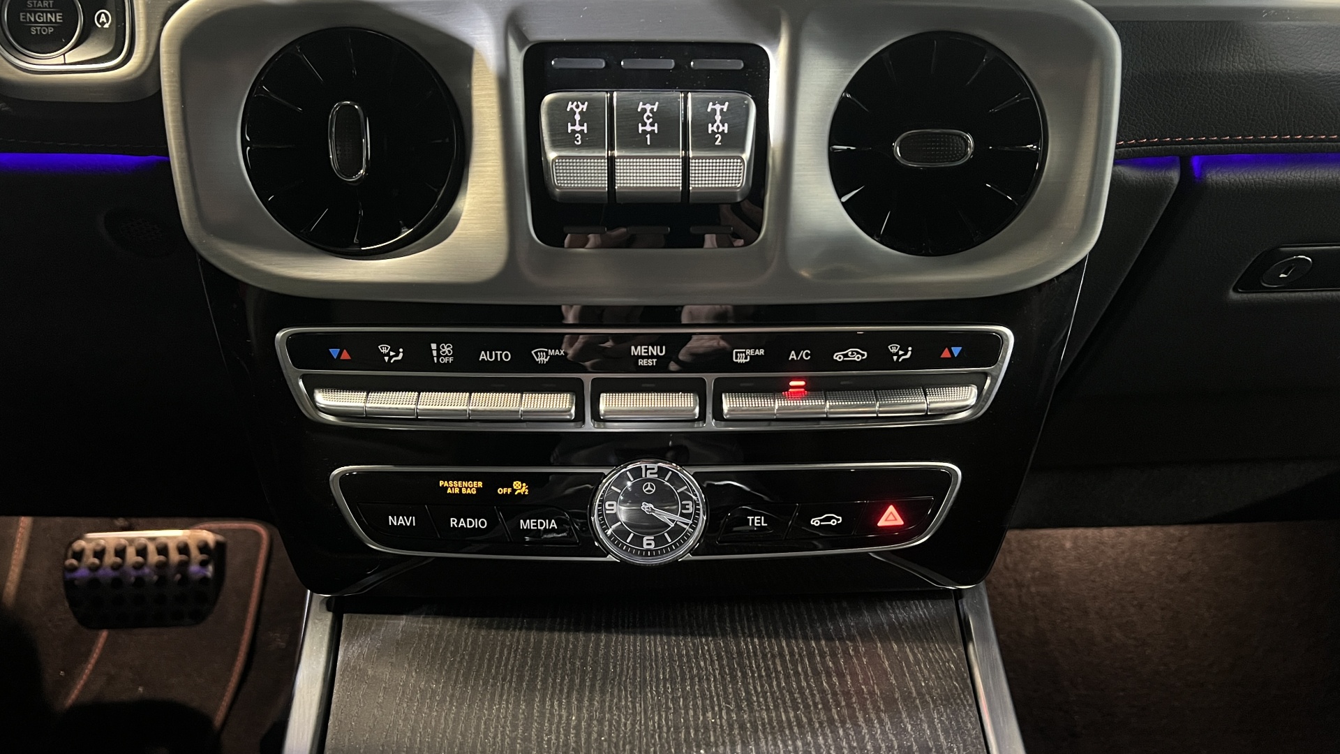 Mercedes-Benz G 350 d двигатель 2.9 литра (286 л.с.) Черный