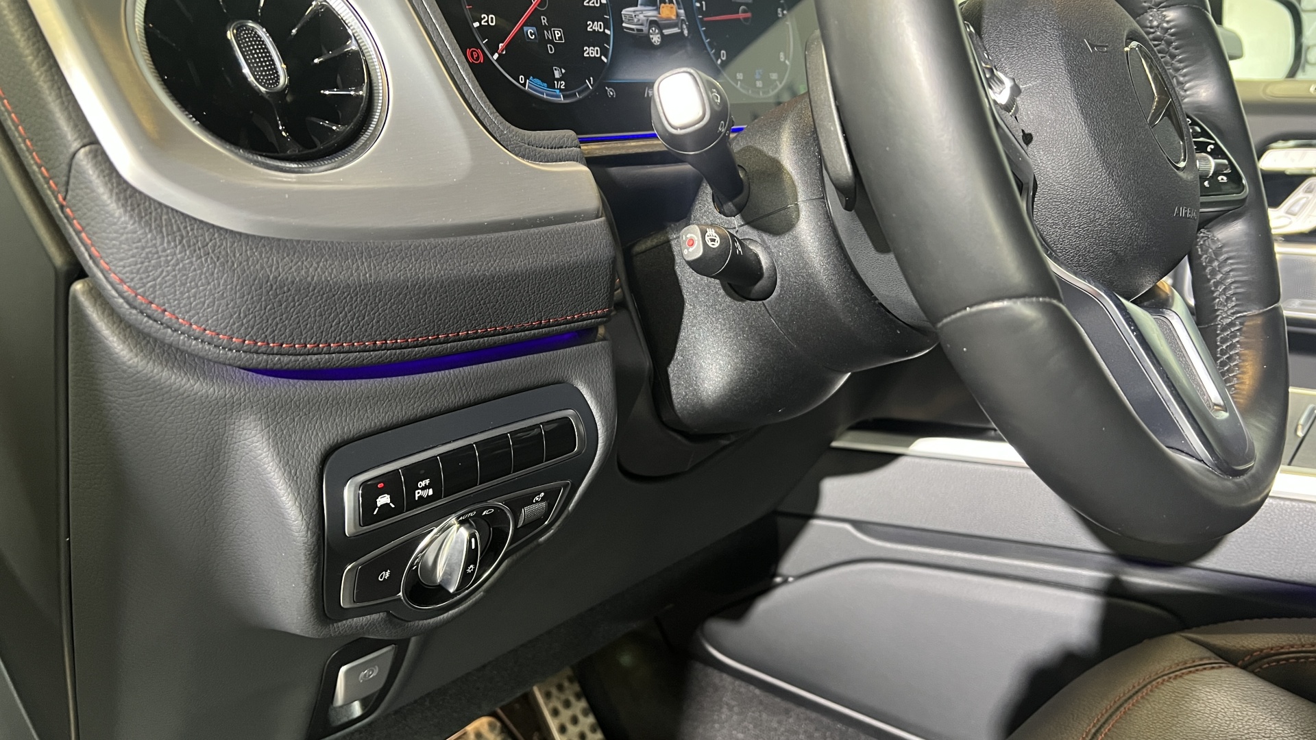 Mercedes-Benz G 350 d двигатель 2.9 литра (286 л.с.) Черный