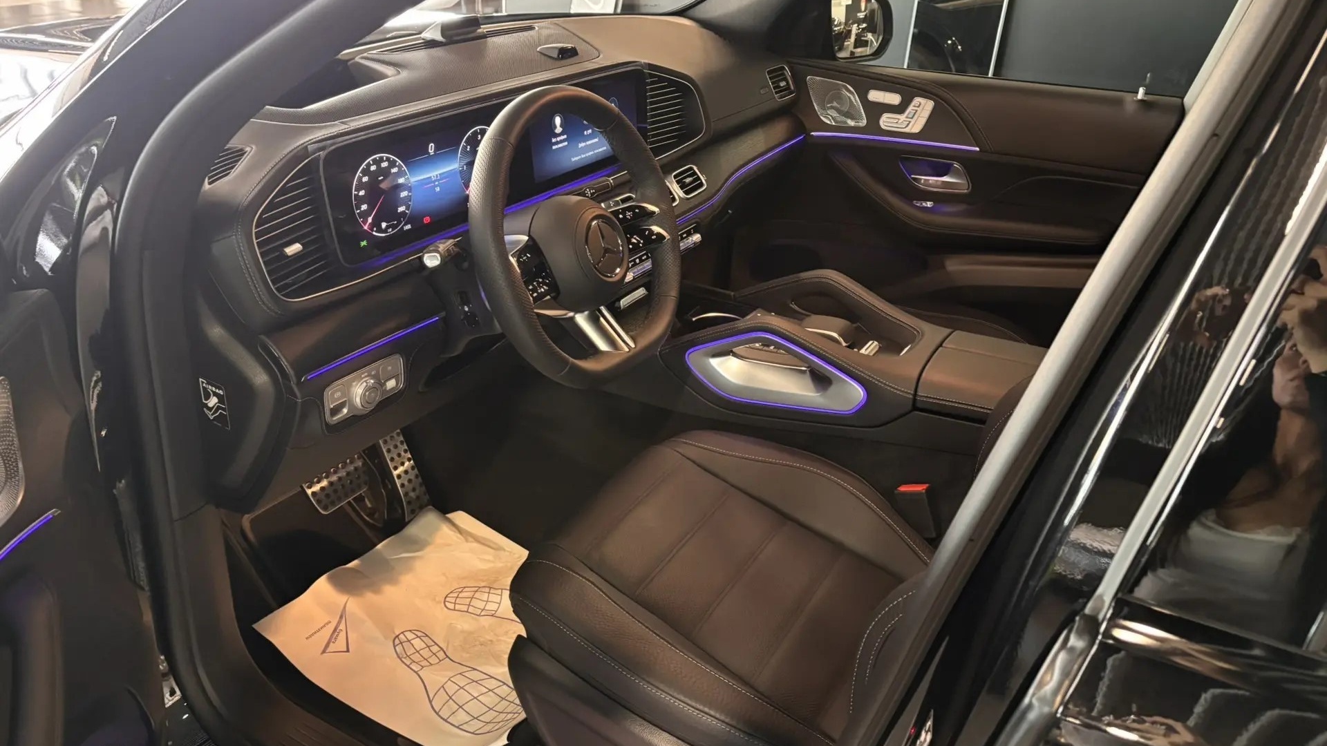 Mercedes-Benz GLS 450 d 4MATIC двигатель 3 литра (367 л.с.) Черный