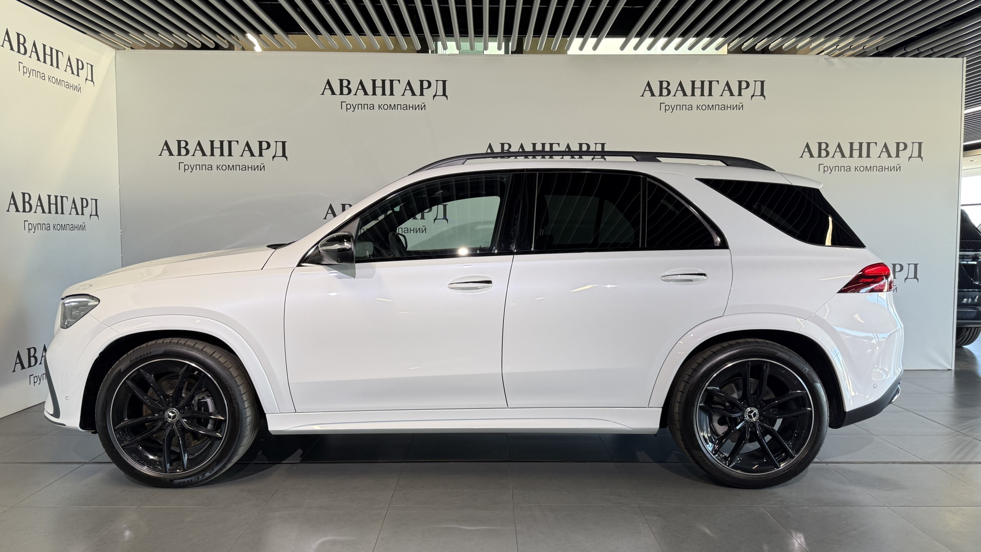 Mercedes-Benz GLE 300 d 4MATIC комплектация Sport Plus двигатель 2 литра (269 л.с.) Белый