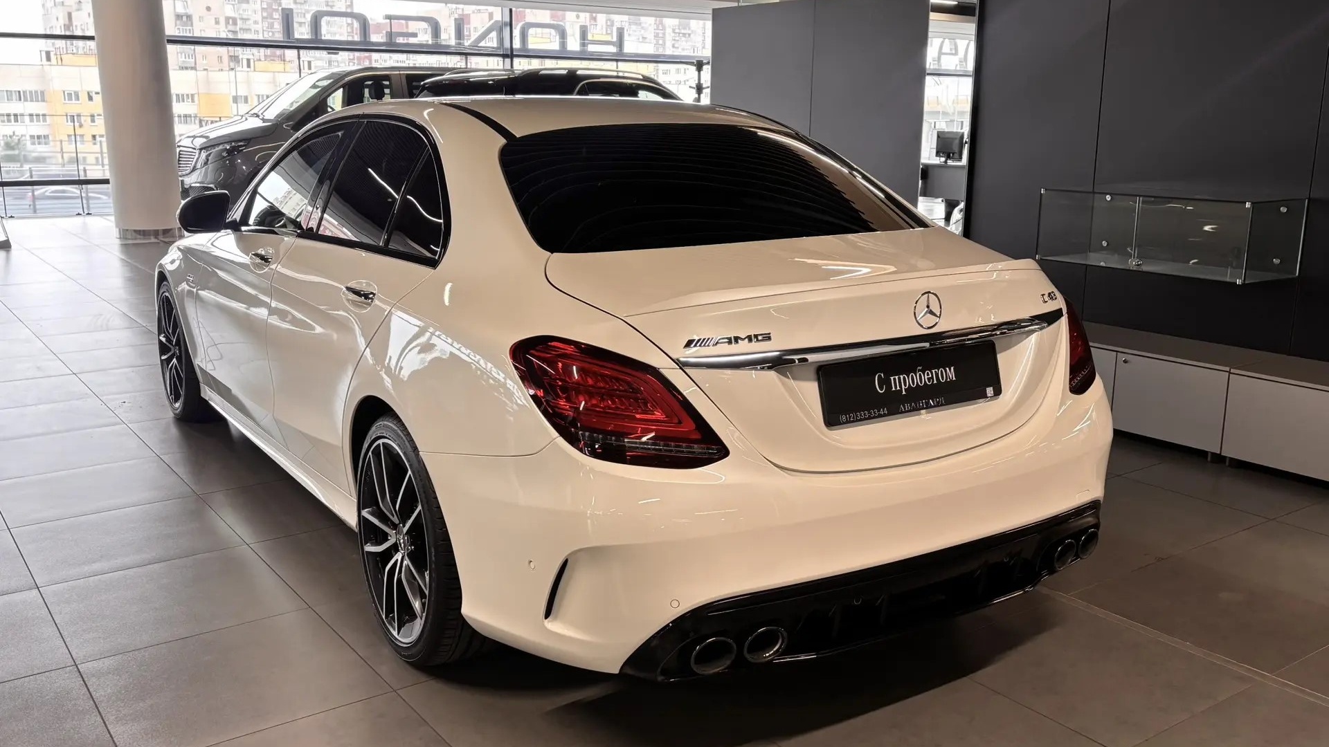 Mercedes-Benz AMG C 43 4MATIC двигатель 3 литра (390 л.с.) Белый