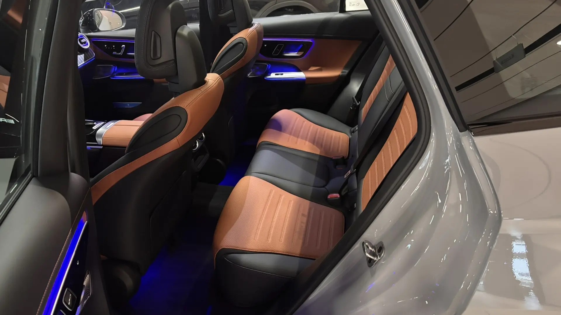 Mercedes-Benz GLC 300 4MATIC двигатель 2 литра (245 л.с.) Серый