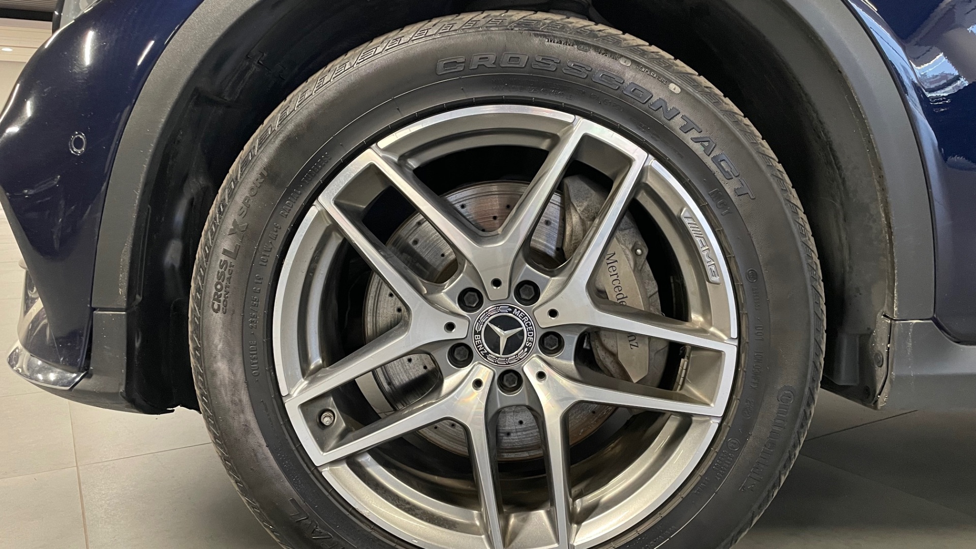 Mercedes-Benz GLC 250 d 4MATIC комплектация Sport двигатель 2.1 литра (204 л.с.) Синий