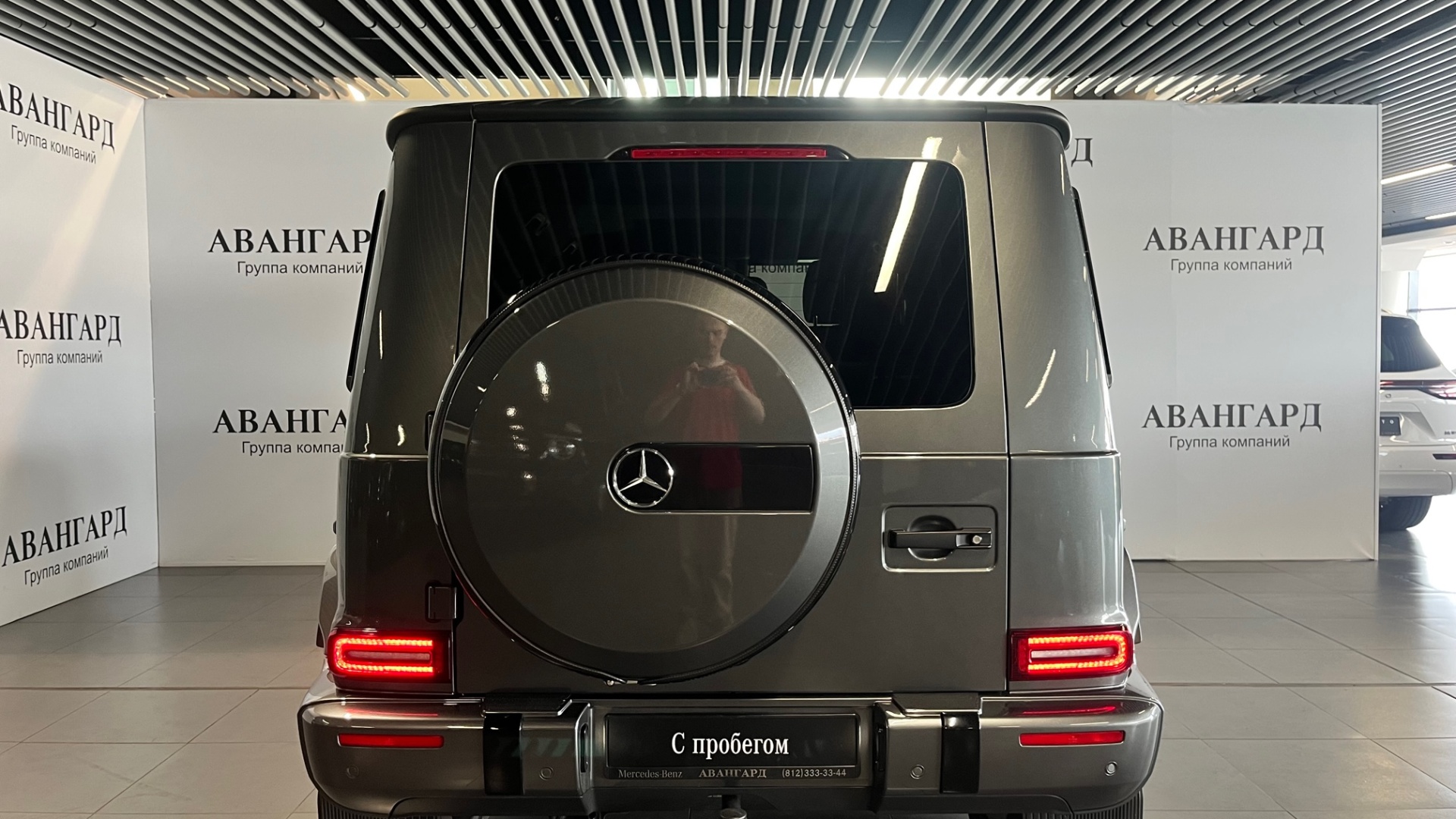 Mercedes-Benz AMG G 63 двигатель 4 литра (585 л.с.) Серый