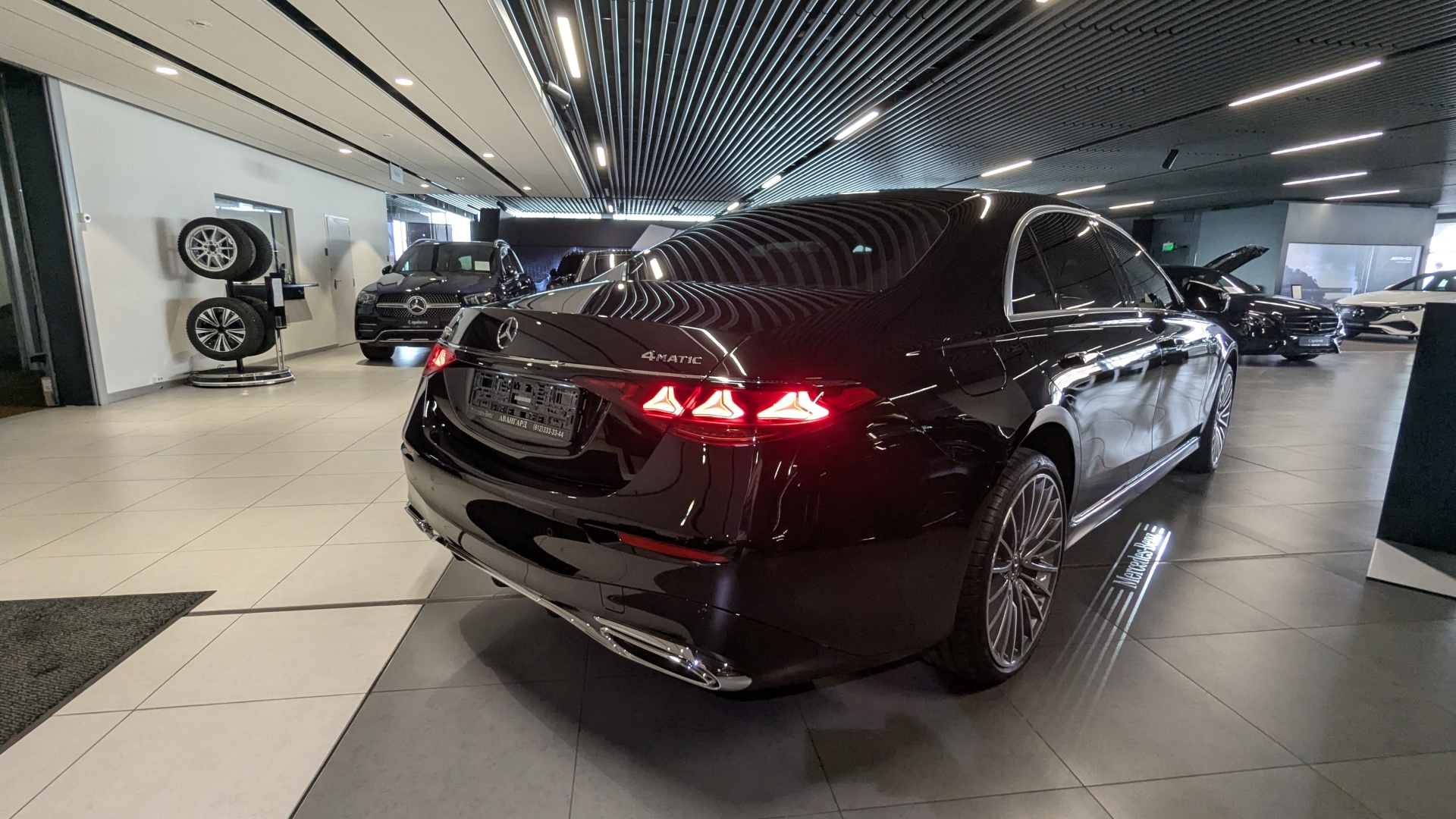 Mercedes-Benz S 450 d 4MATIC комплектация S 450 двигатель 3 литра (367 л.с.) Черный