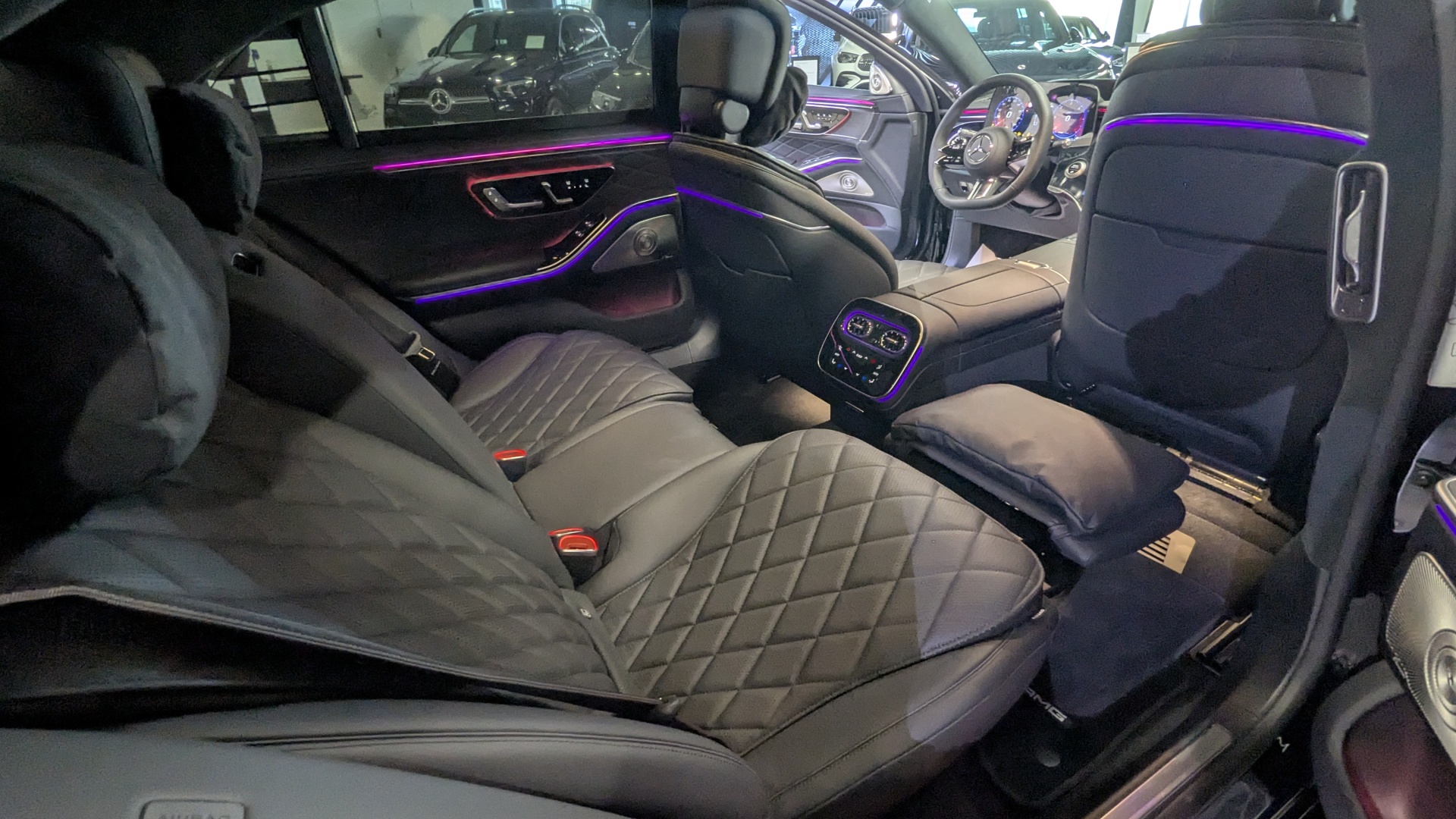 Mercedes-Benz S 450 d 4MATIC комплектация S 450 двигатель 3 литра (367 л.с.) Черный