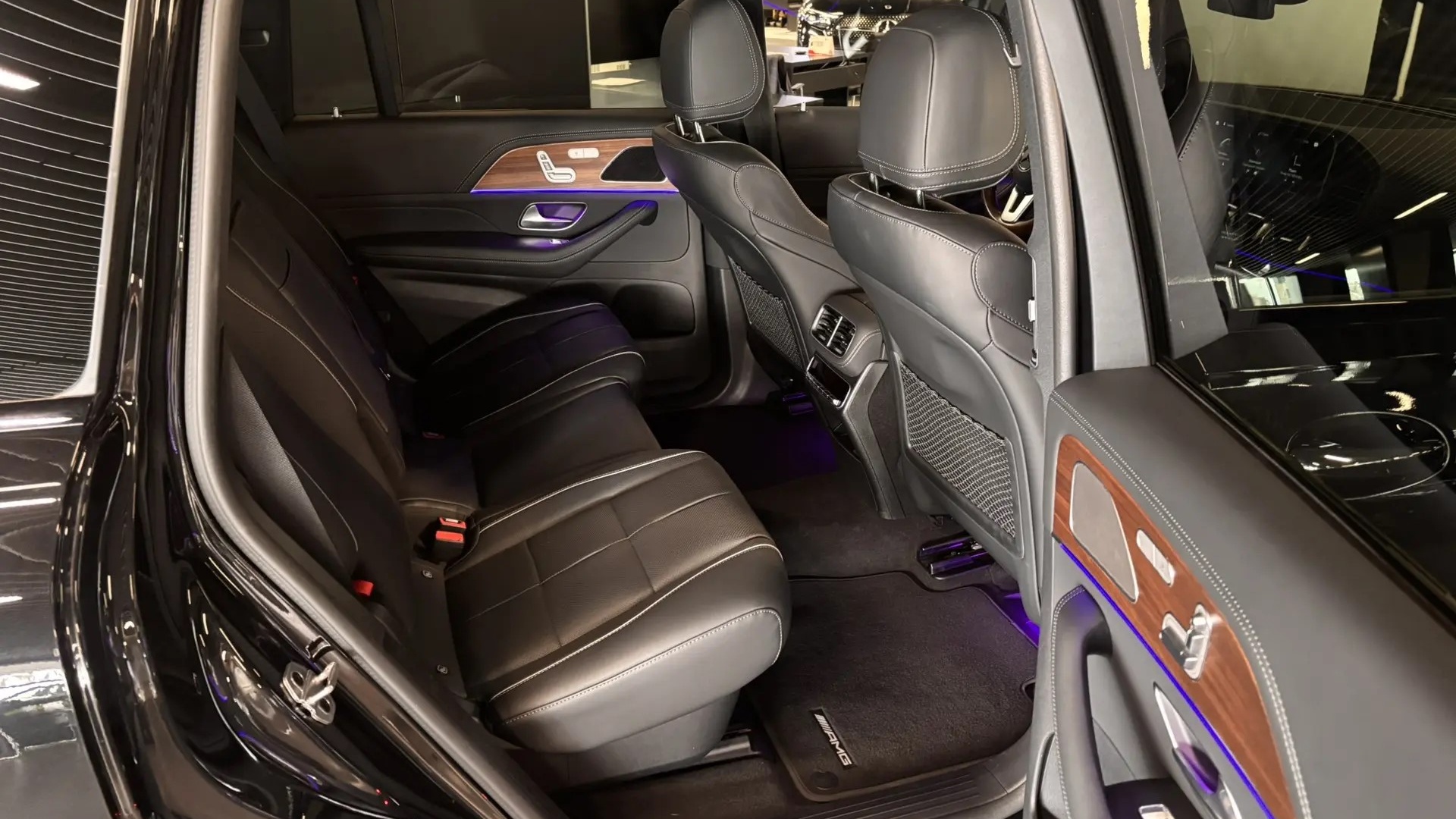 Mercedes-Benz GLS 400 d 4MATIC двигатель 2.9 литра (330 л.с.) Черный