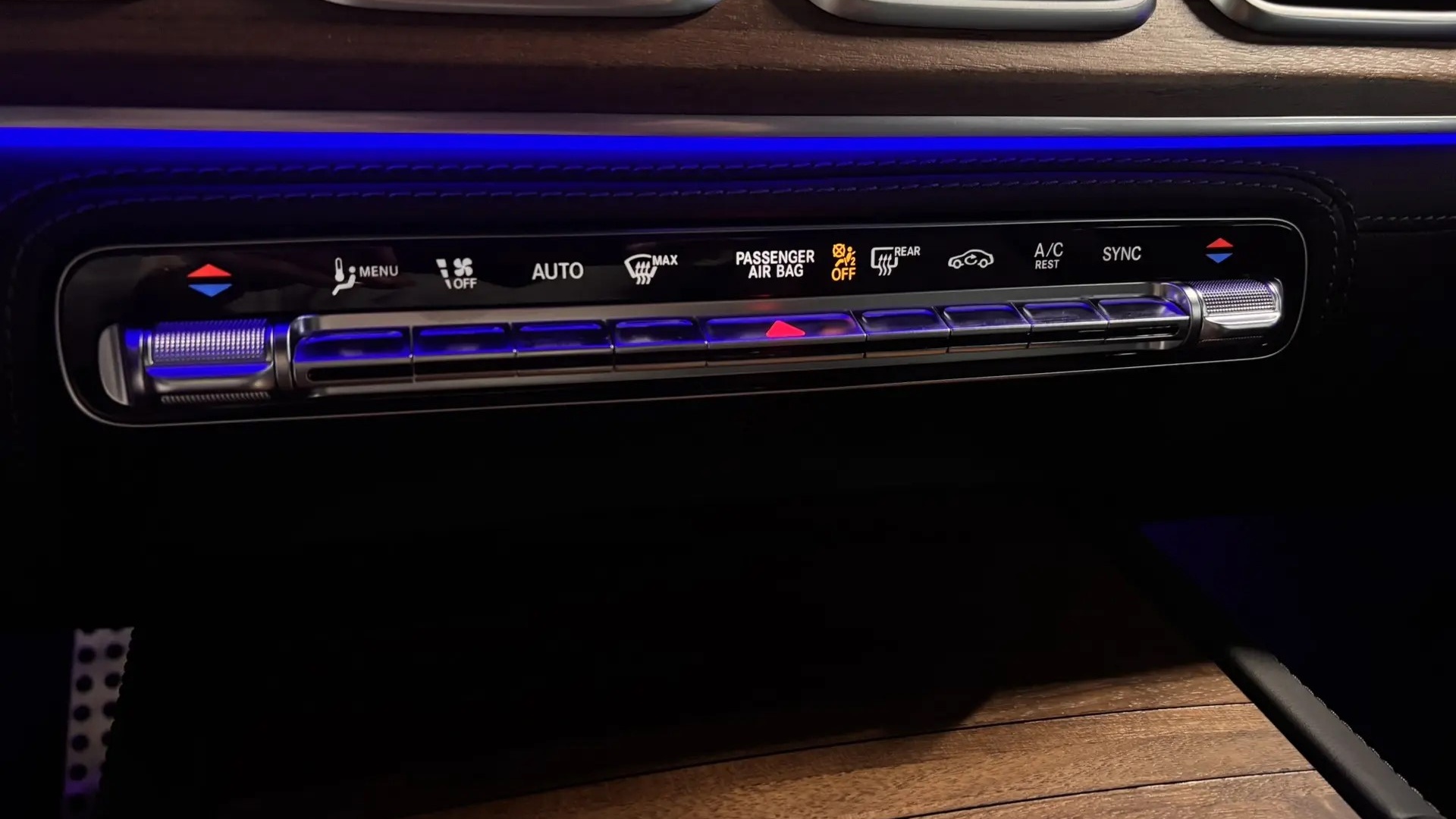 Mercedes-Benz GLS 400 d 4MATIC двигатель 2.9 литра (330 л.с.) Черный