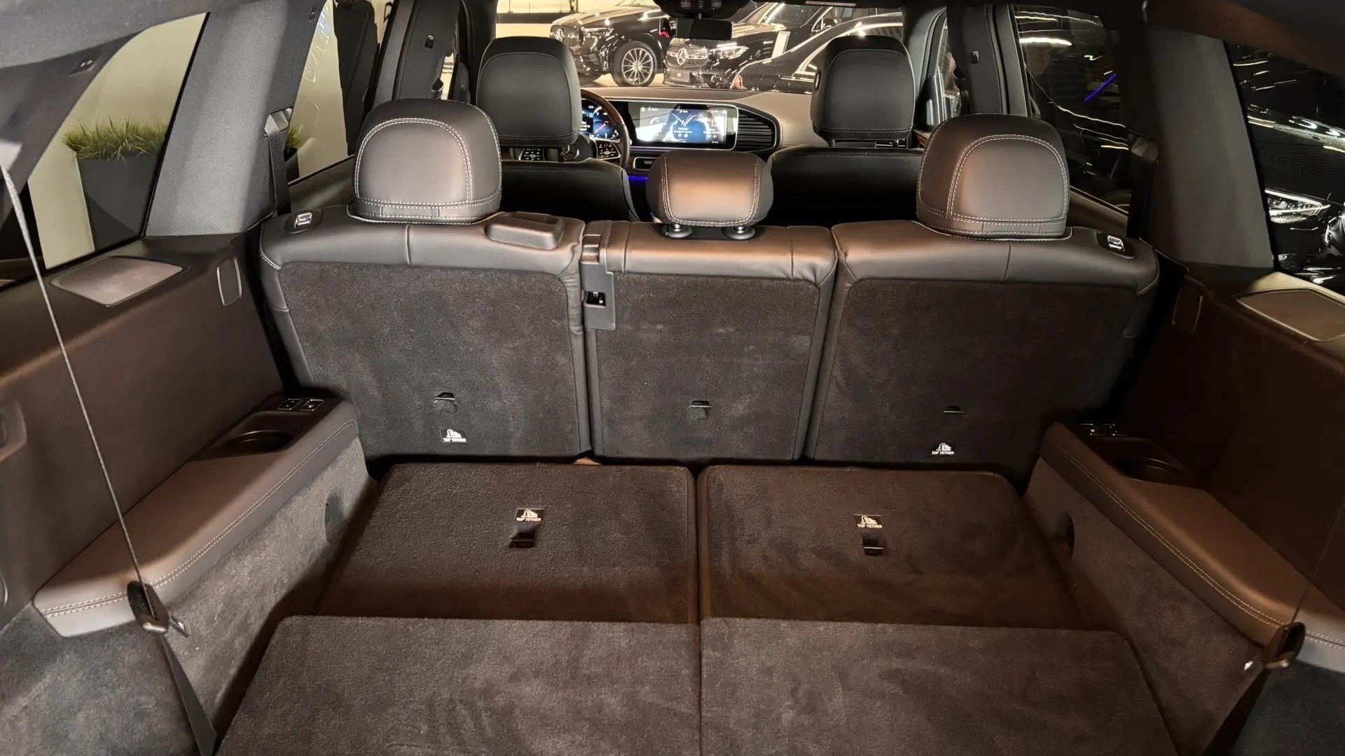 Mercedes-Benz GLS 400 d 4MATIC двигатель 2.9 литра (330 л.с.) Черный