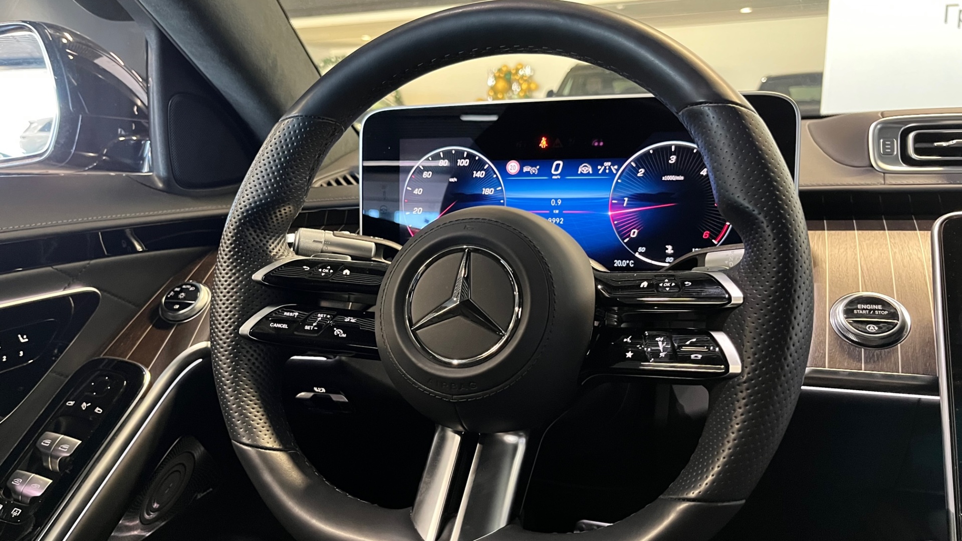 Mercedes-Benz S 350 d 4MATIC комплектация Luxury двигатель 2.9 литра (249 л.с.) Серый