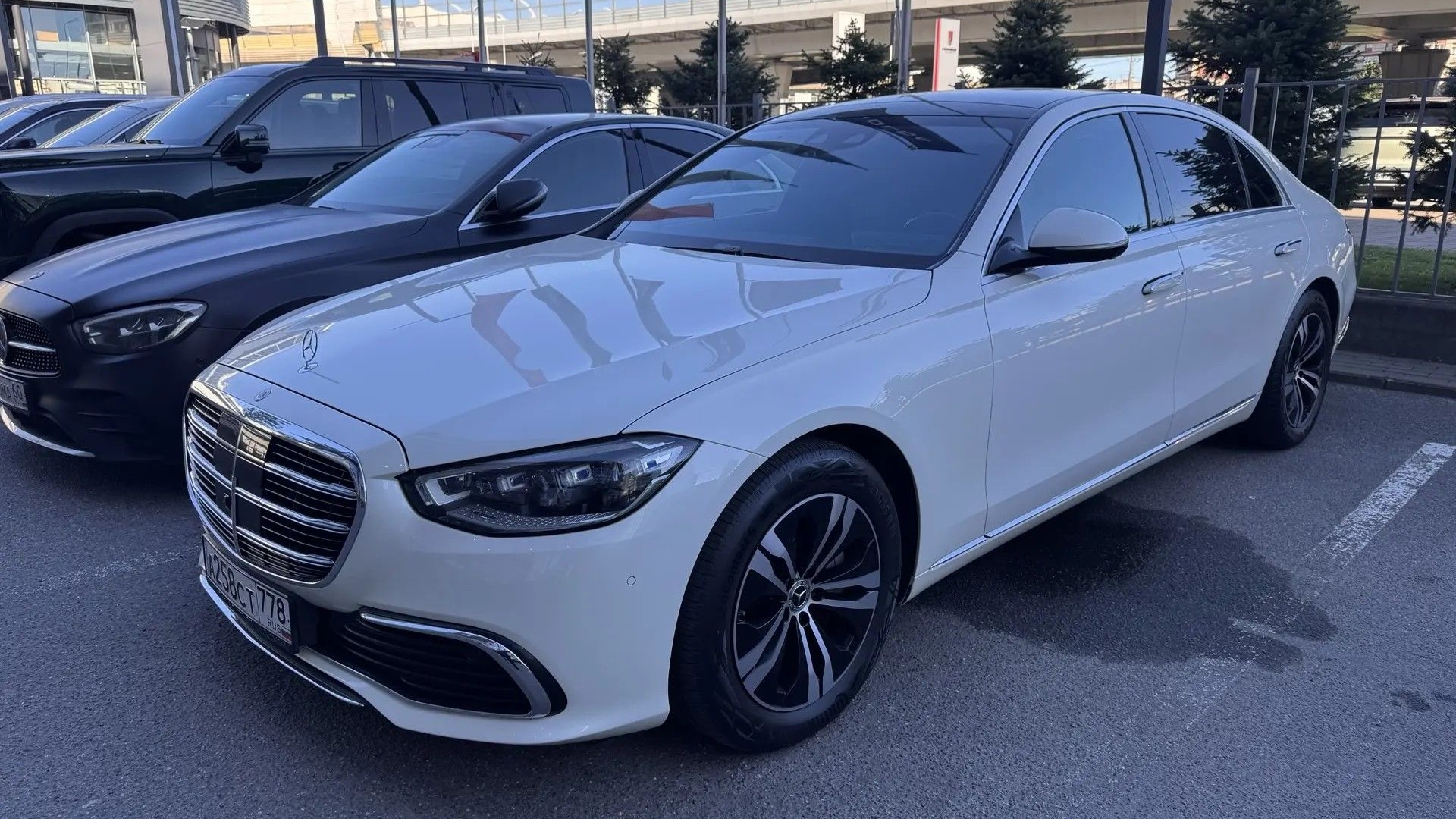 Mercedes-Benz S 450 4MATIC комплектация Premium двигатель 3 литра (367 л.с.) Белый