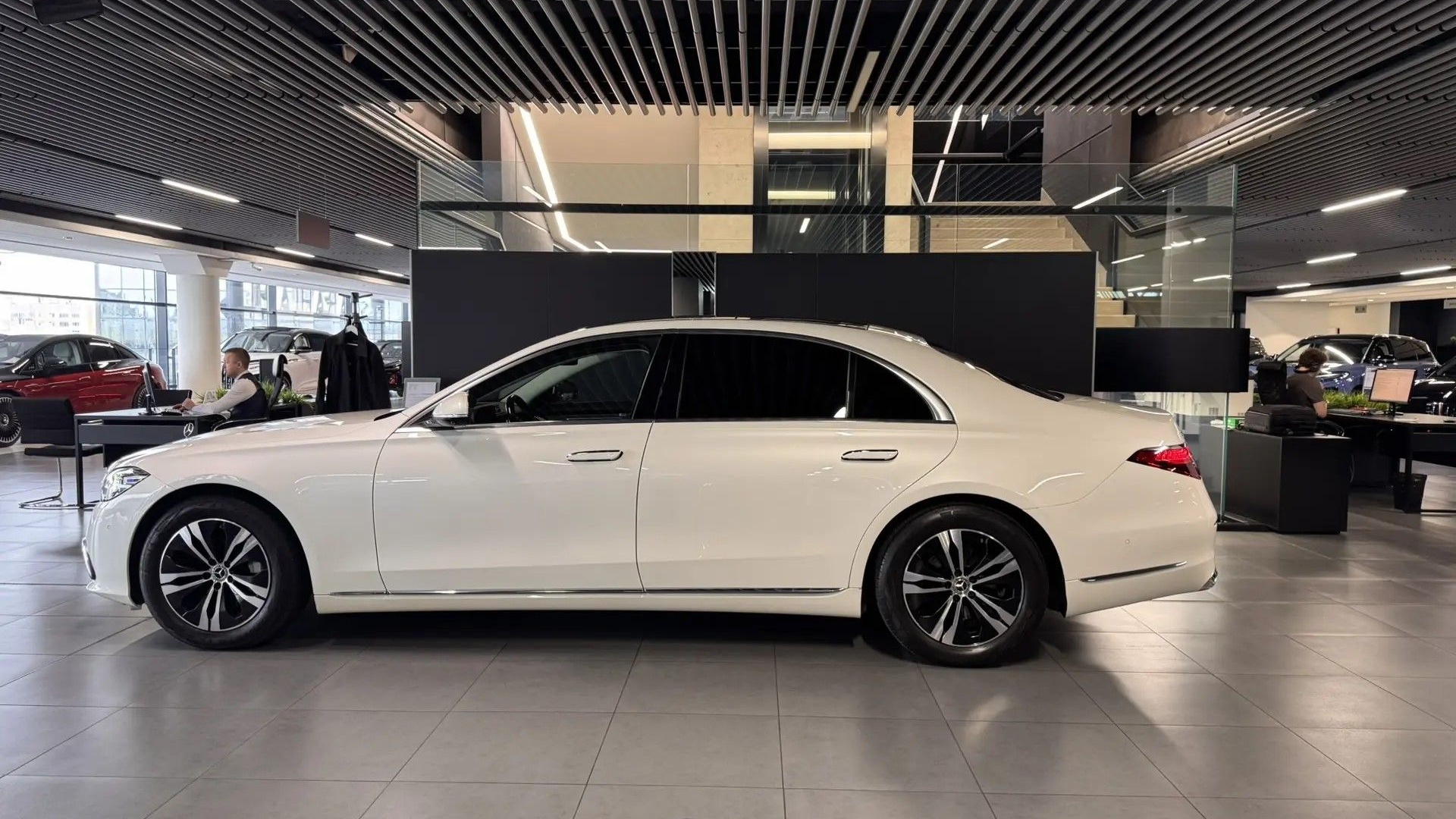 Mercedes-Benz S 450 4MATIC комплектация Premium двигатель 3 литра (367 л.с.) Белый
