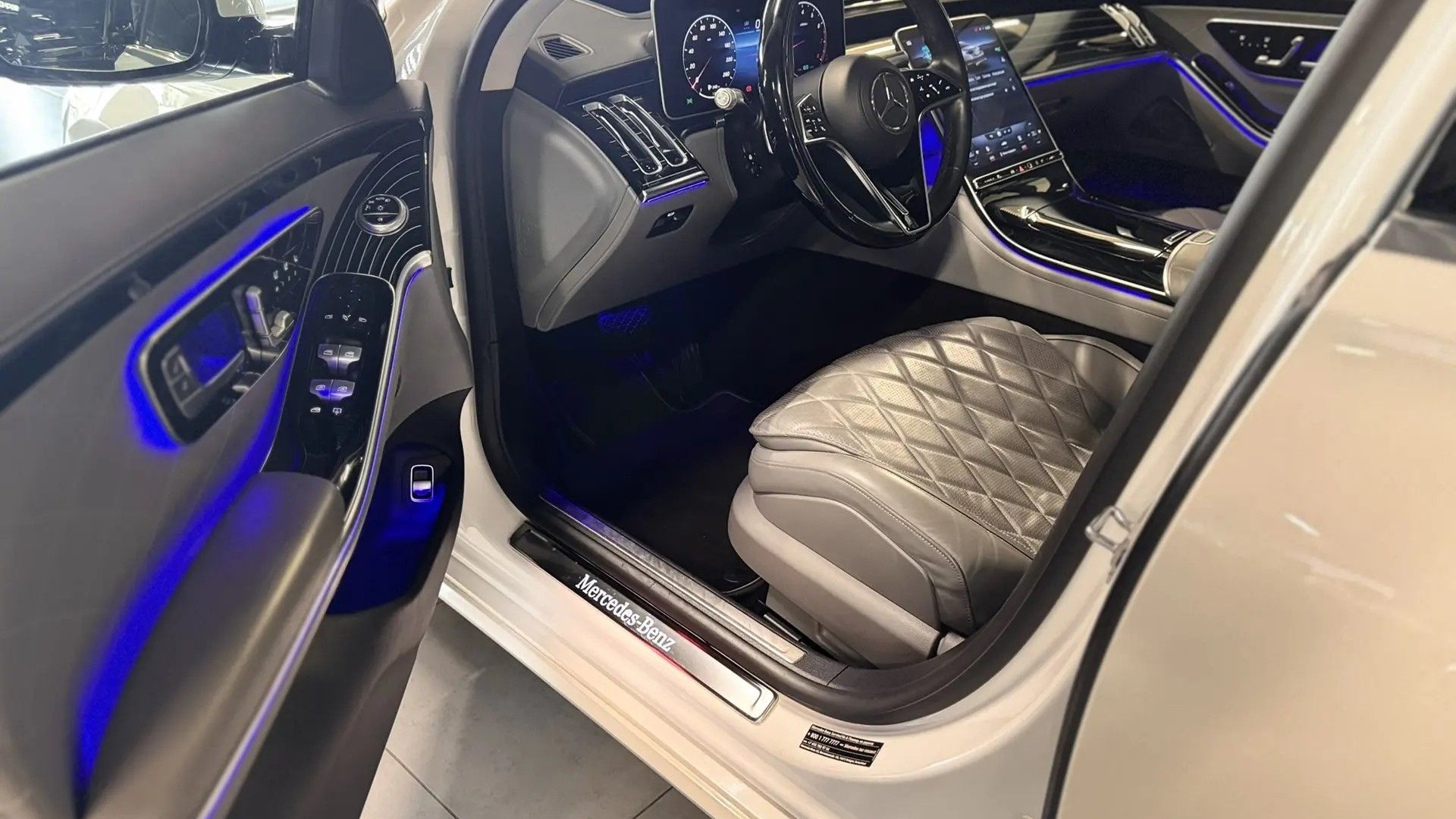 Mercedes-Benz S 450 4MATIC комплектация Premium двигатель 3 литра (367 л.с.) Белый