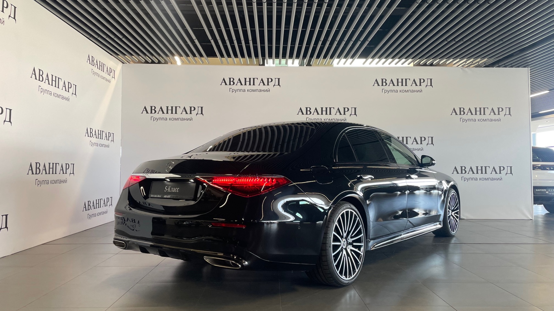 Mercedes-Benz S 580 4MATIC двигатель 4 литра (503 л.с.) Черный