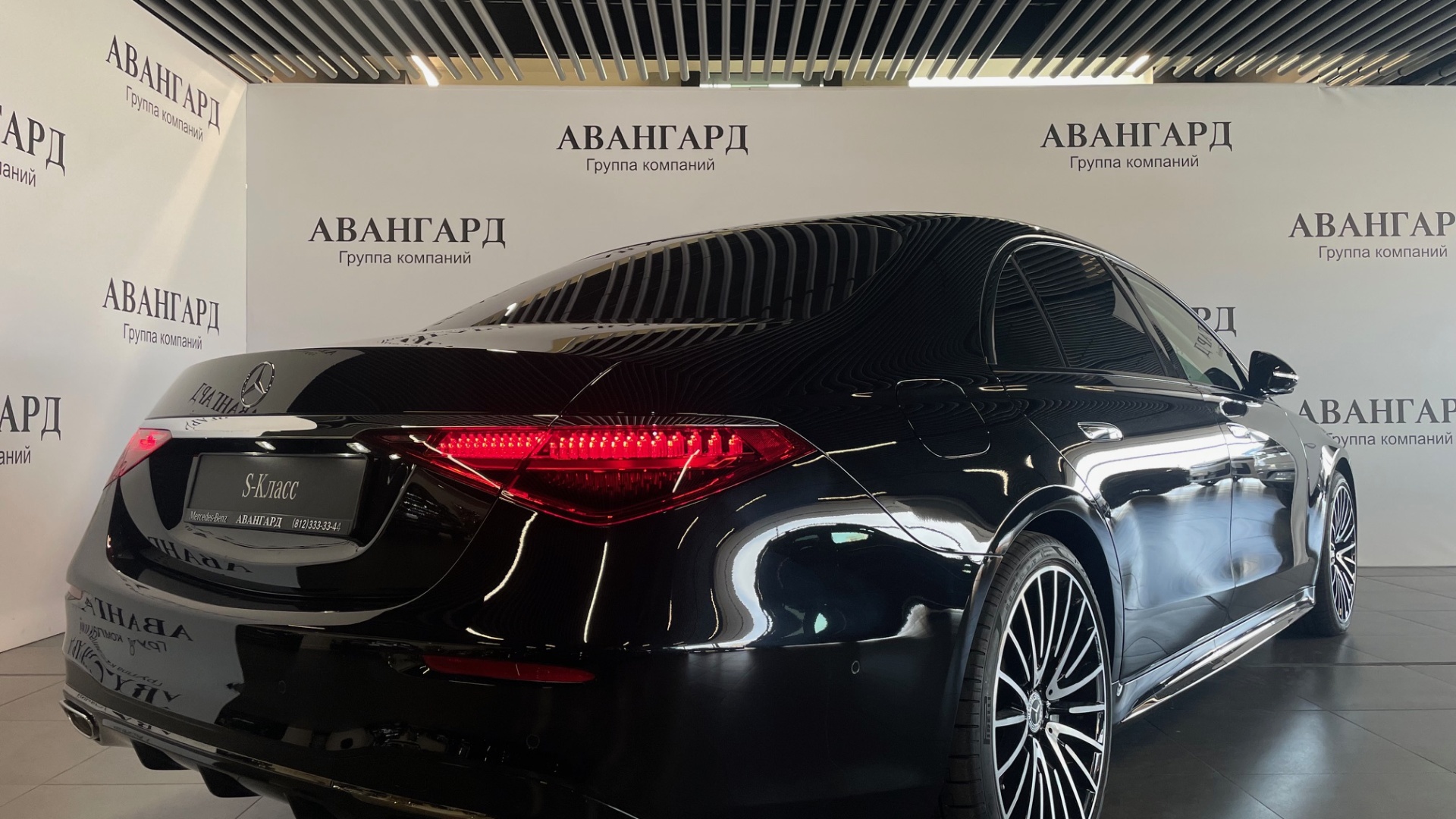 Mercedes-Benz S 580 4MATIC двигатель 4 литра (503 л.с.) Черный