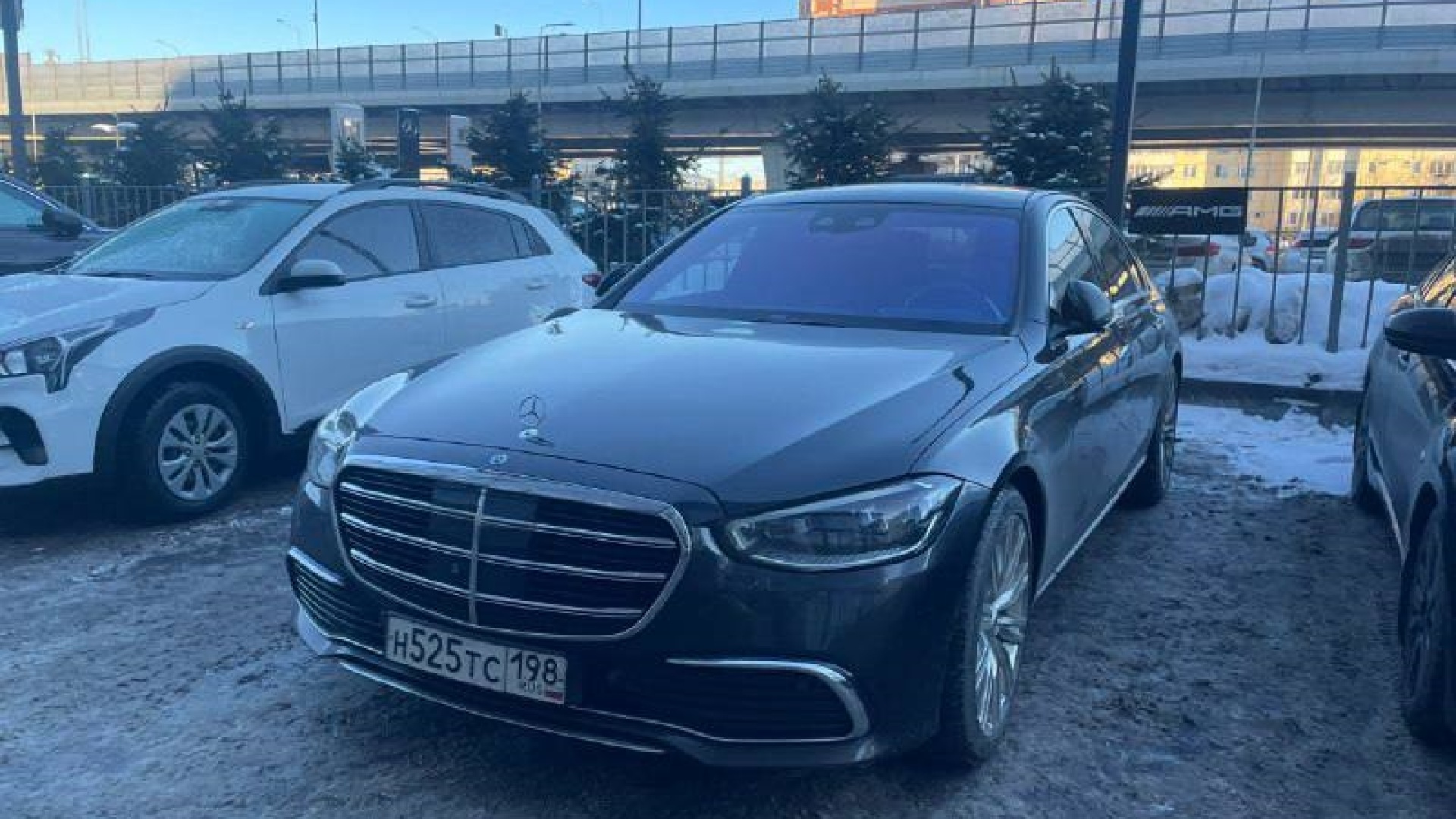 Mercedes-Benz S 450 4MATIC двигатель 3 литра (367 л.с.) Серый