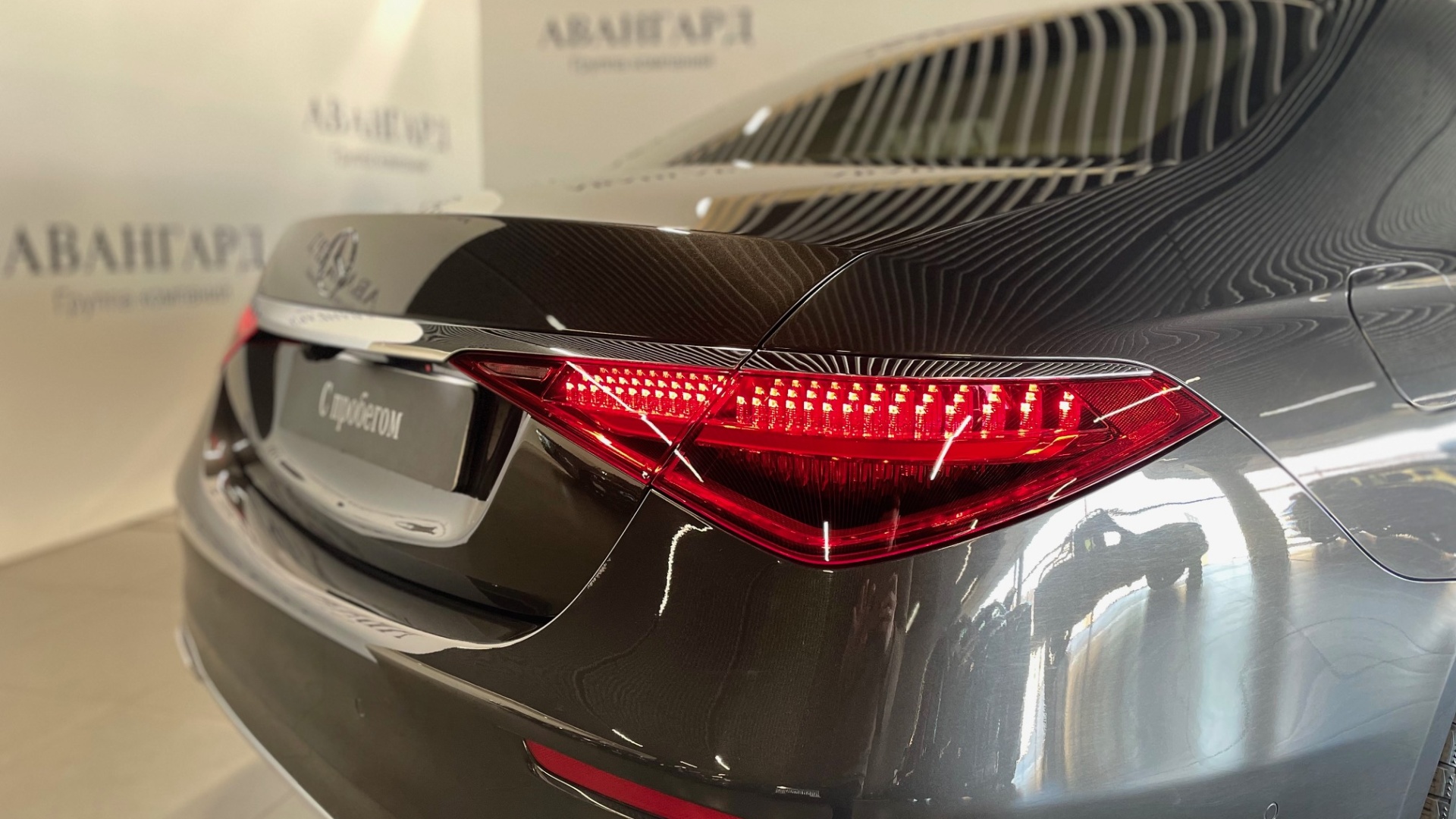 Mercedes-Benz S 450 4MATIC двигатель 3 литра (367 л.с.) Серый