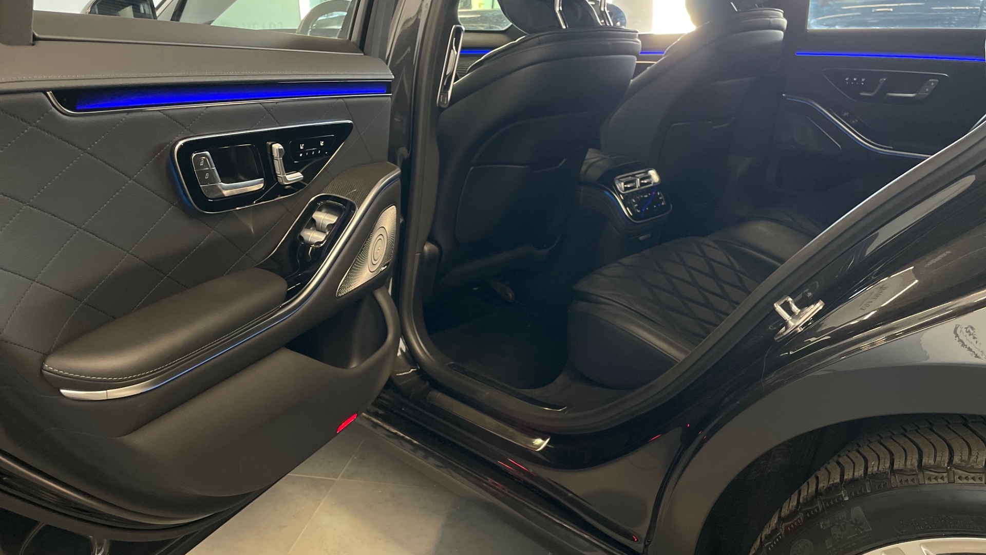 Mercedes-Benz S 450 4MATIC двигатель 3 литра (367 л.с.) Серый