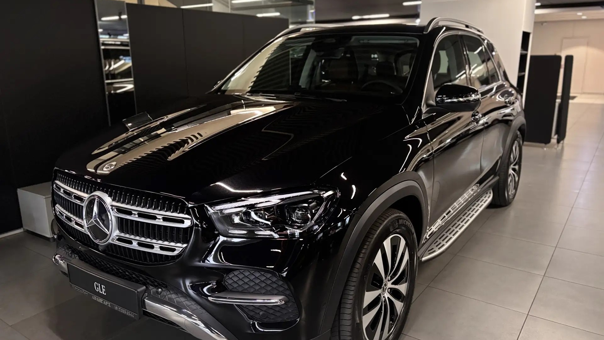 Mercedes-Benz GLE 350 4MATIC двигатель 2 литра (258 л.с.) Черный