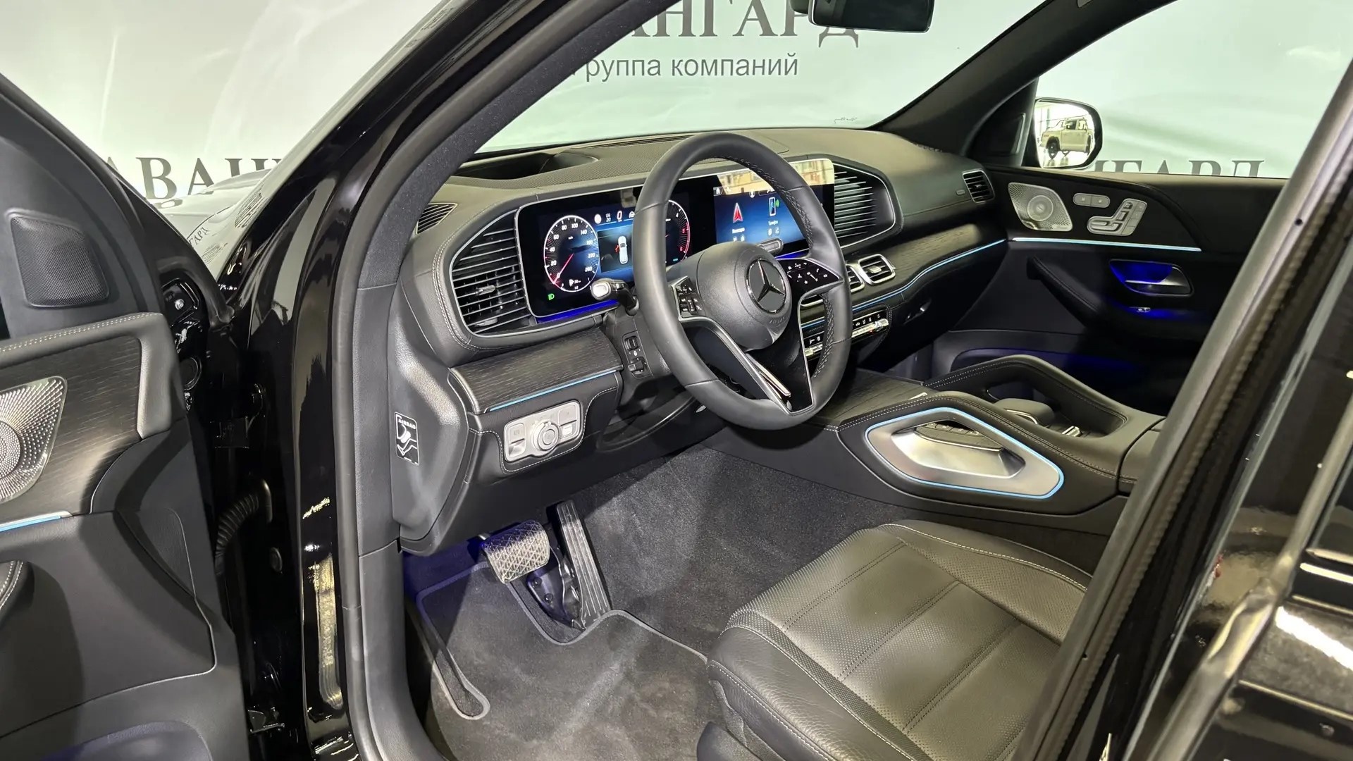 Mercedes-Benz GLE 450 d 4MATIC двигатель 3 литра (270 л.с.) Черный