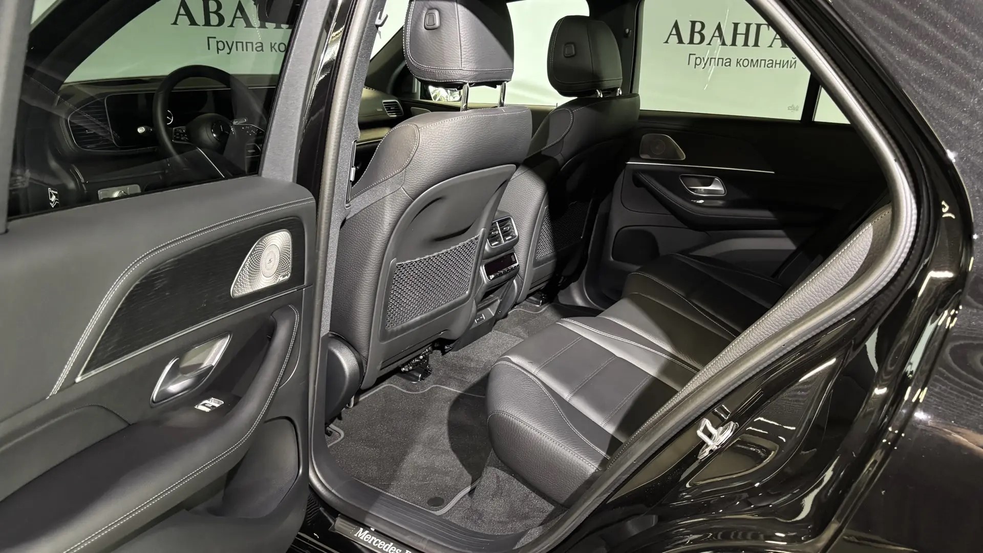 Mercedes-Benz GLE 450 d 4MATIC двигатель 3 литра (270 л.с.) Черный