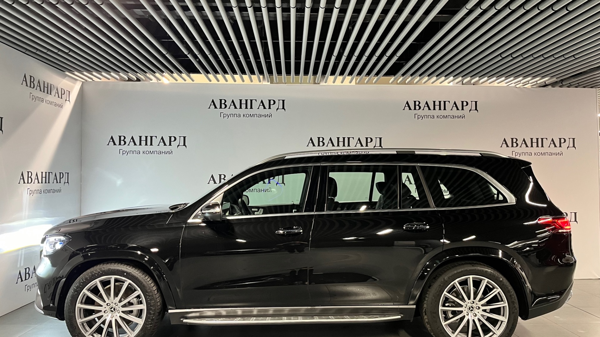 Mercedes-Benz GLS 400 d 4MATIC комплектация Luxury двигатель 2.9 литра (330 л.с.) Черный