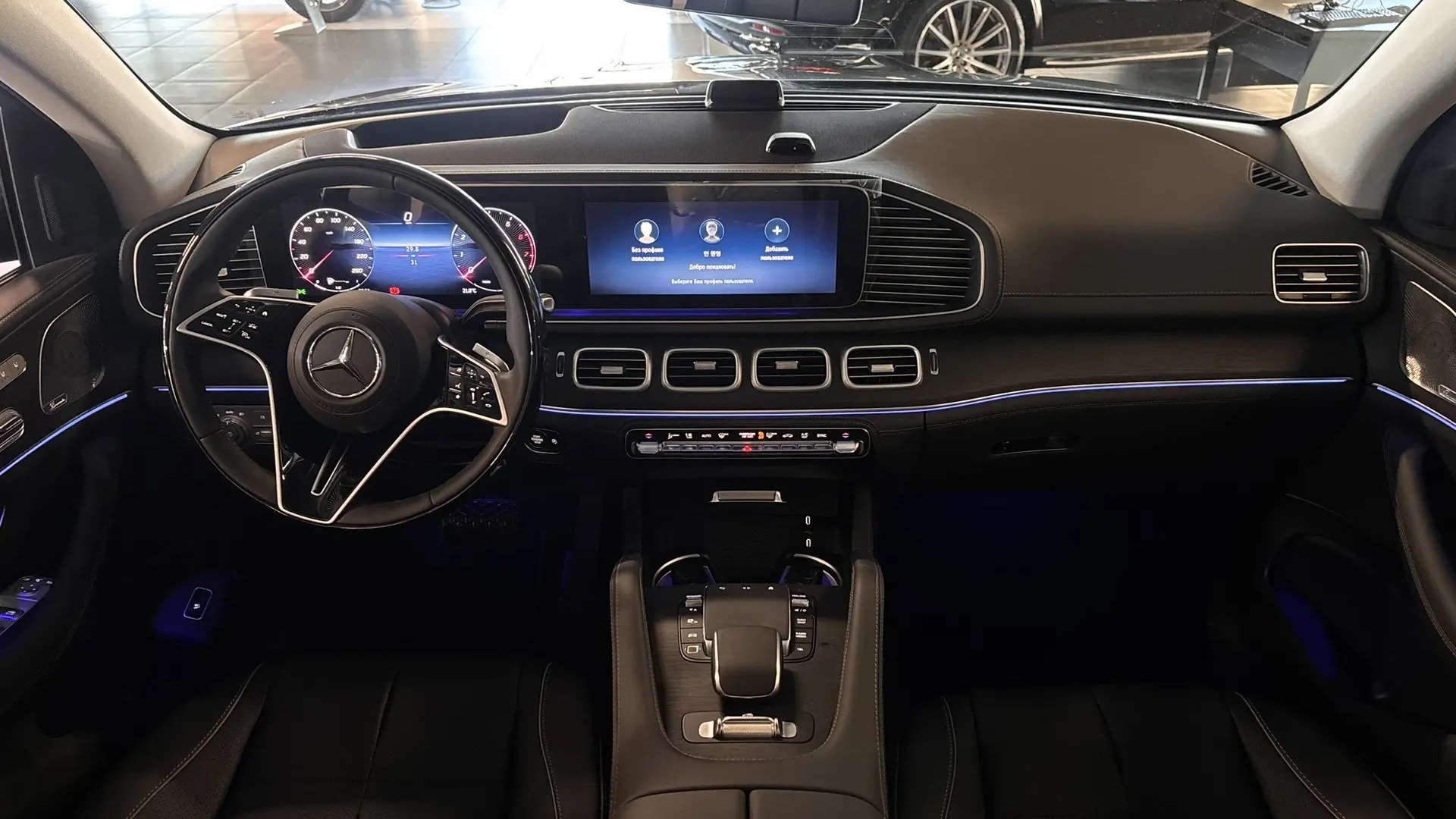 Mercedes-Benz GLE 450 4MATIC комплектация Sport Plus двигатель 3 литра (381 л.с.) Черный