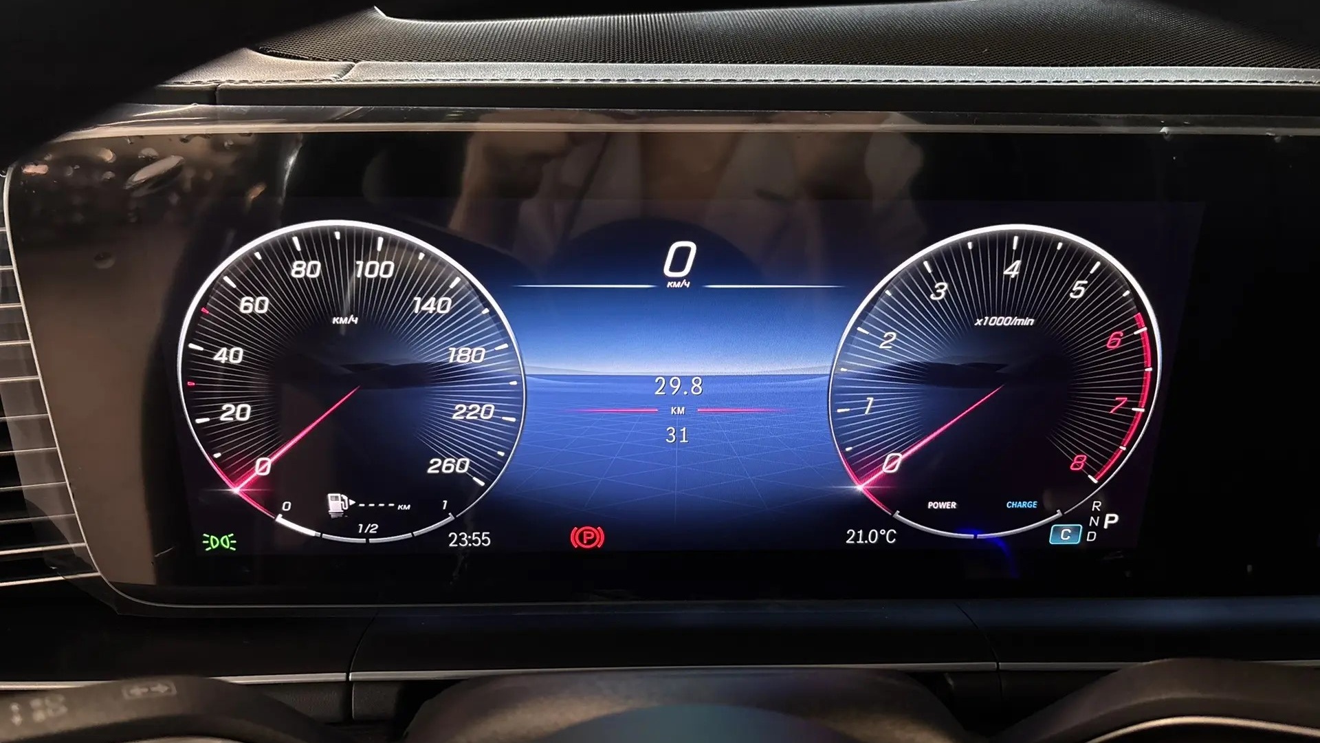 Mercedes-Benz GLE 450 4MATIC комплектация Sport Plus двигатель 3 литра (381 л.с.) Черный