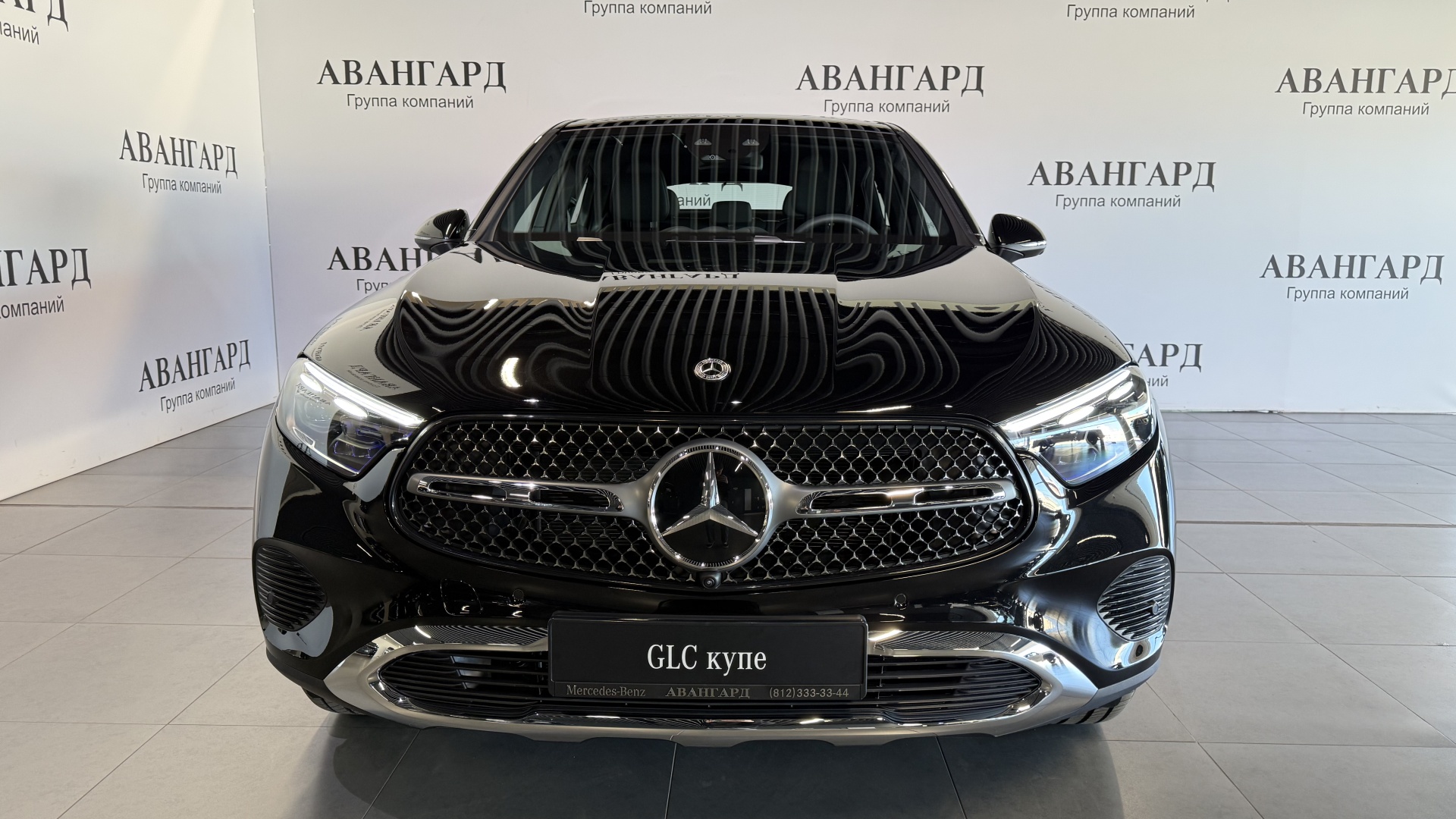 Mercedes-Benz GLC 300 4MATIC Coupe двигатель 2 литра (249 л.с.) Черный