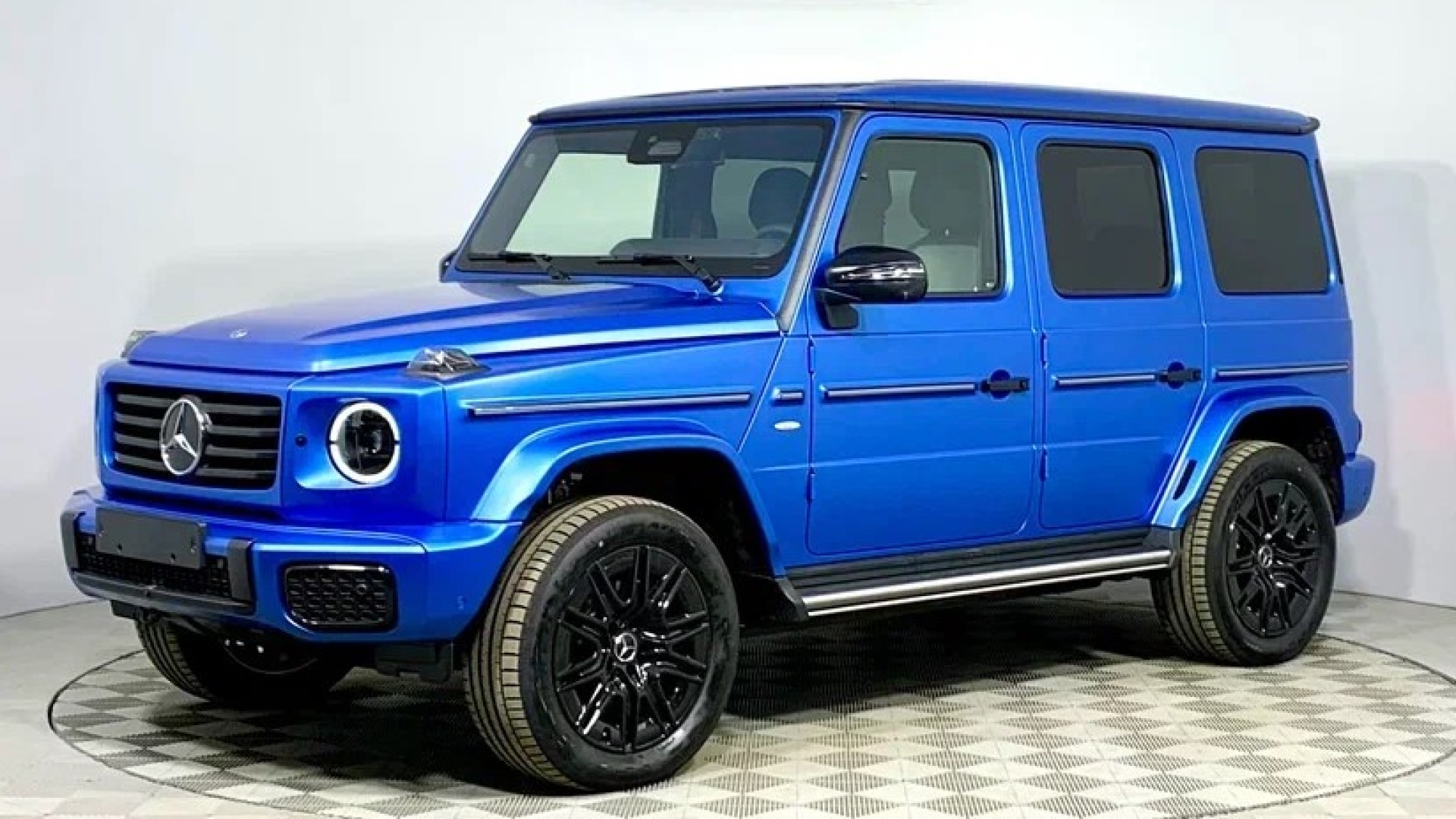 Mercedes-Benz G 580 комплектация Sport Plus двигатель 5 литра (296 л.с.) Синий