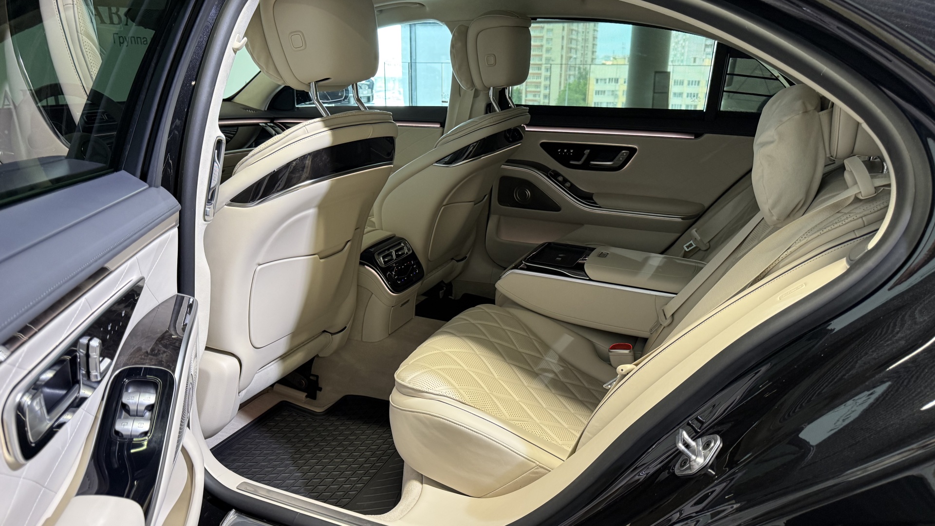 Mercedes-Benz S 450 4MATIC комплектация Business двигатель 3 литра (367 л.с.) Черный