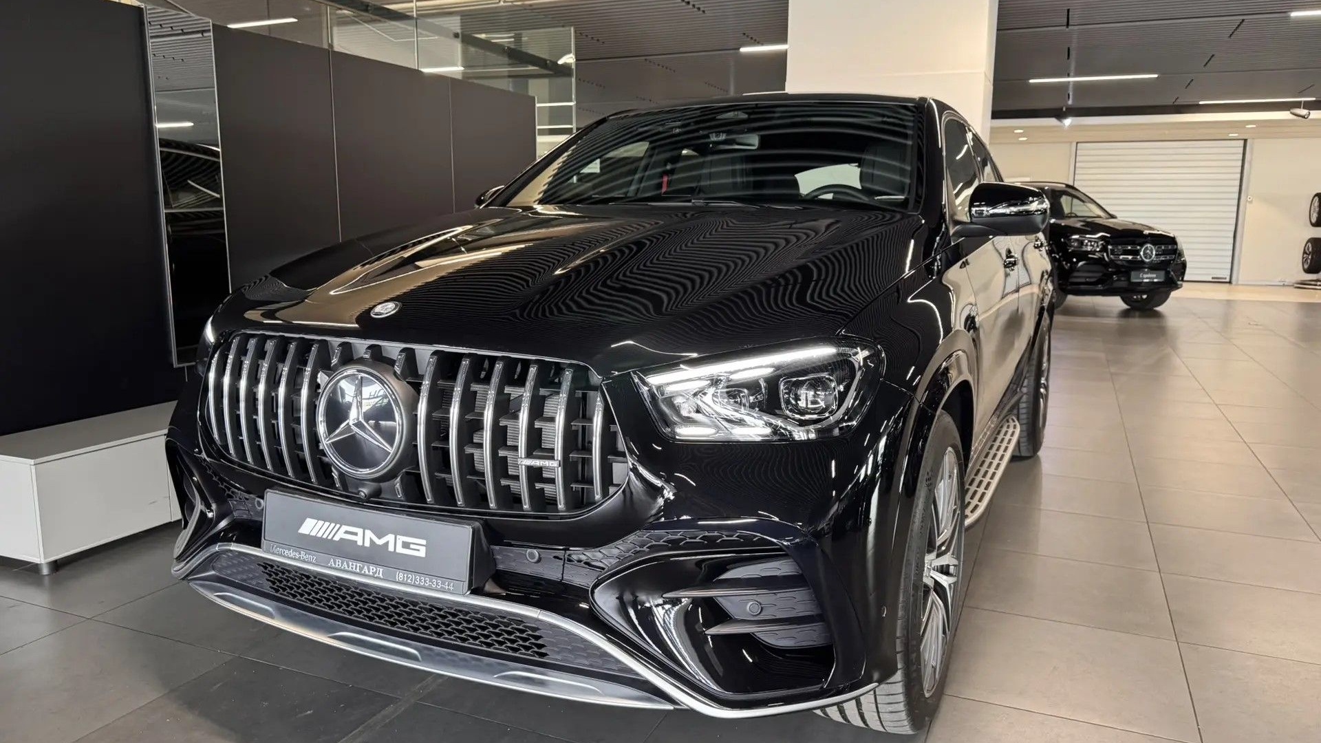 Mercedes-Benz AMG GLE 53 4MATIC+ купе двигатель 3 литра (435 л.с.) Черный