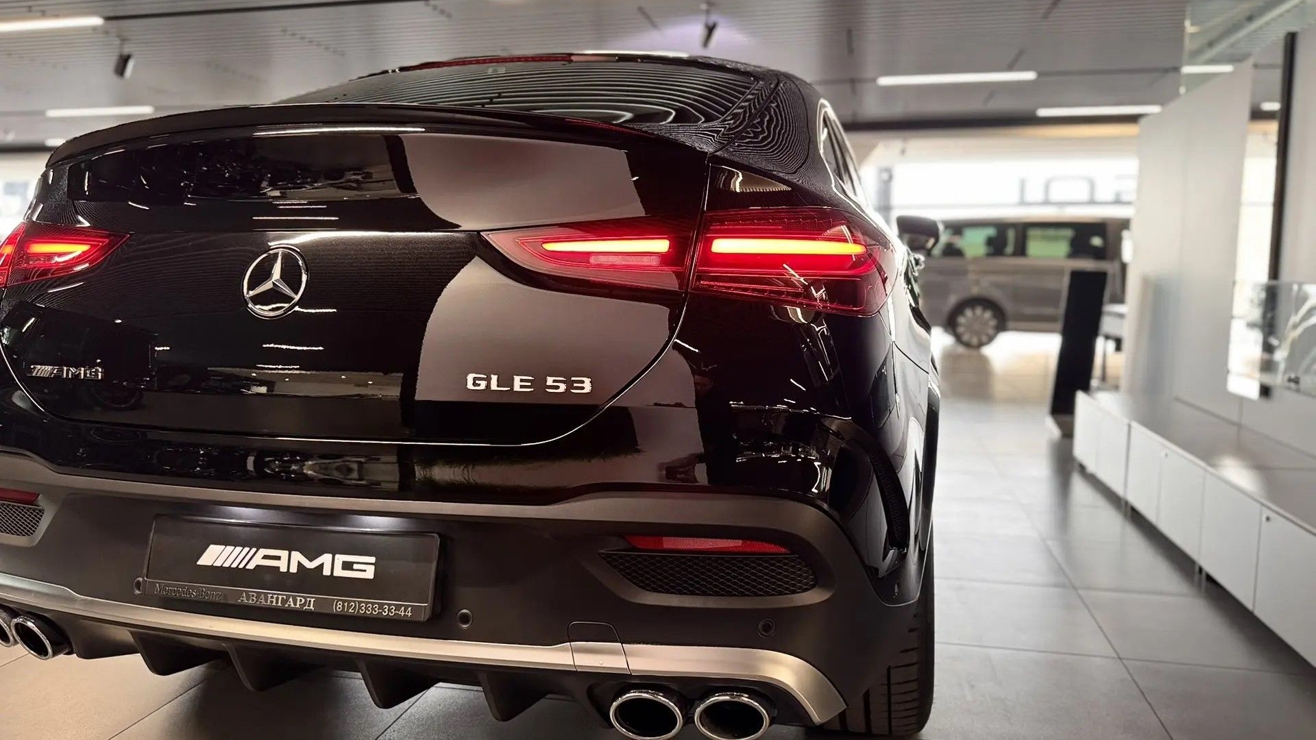 Mercedes-Benz AMG GLE 53 4MATIC+ купе двигатель 3 литра (435 л.с.) Черный