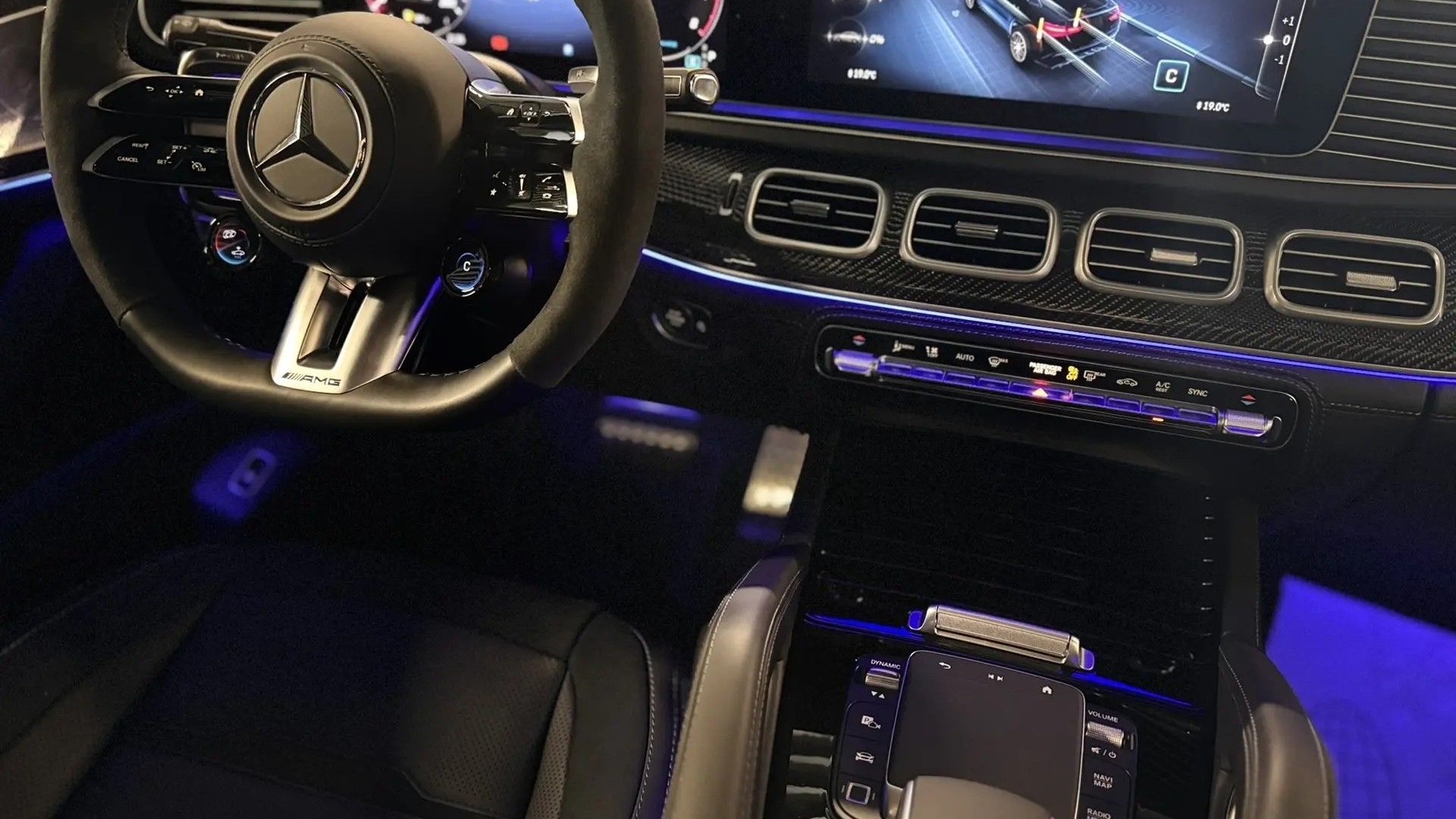 Mercedes-Benz AMG GLE 53 4MATIC+ купе двигатель 3 литра (435 л.с.) Черный