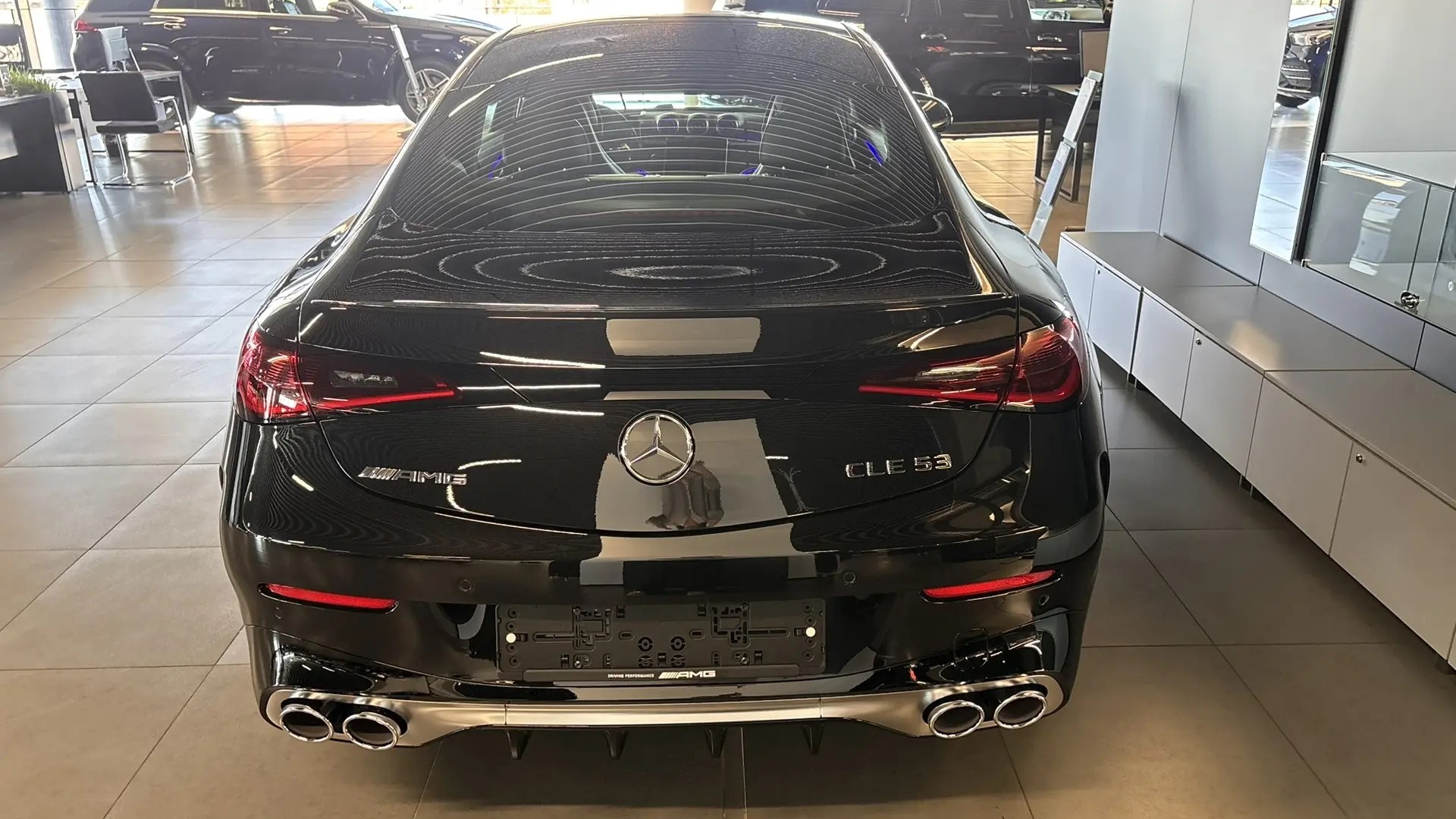Mercedes-Benz AMG CLE 53 4MATIC+ купе двигатель 3 литра (449 л.с.) Черный