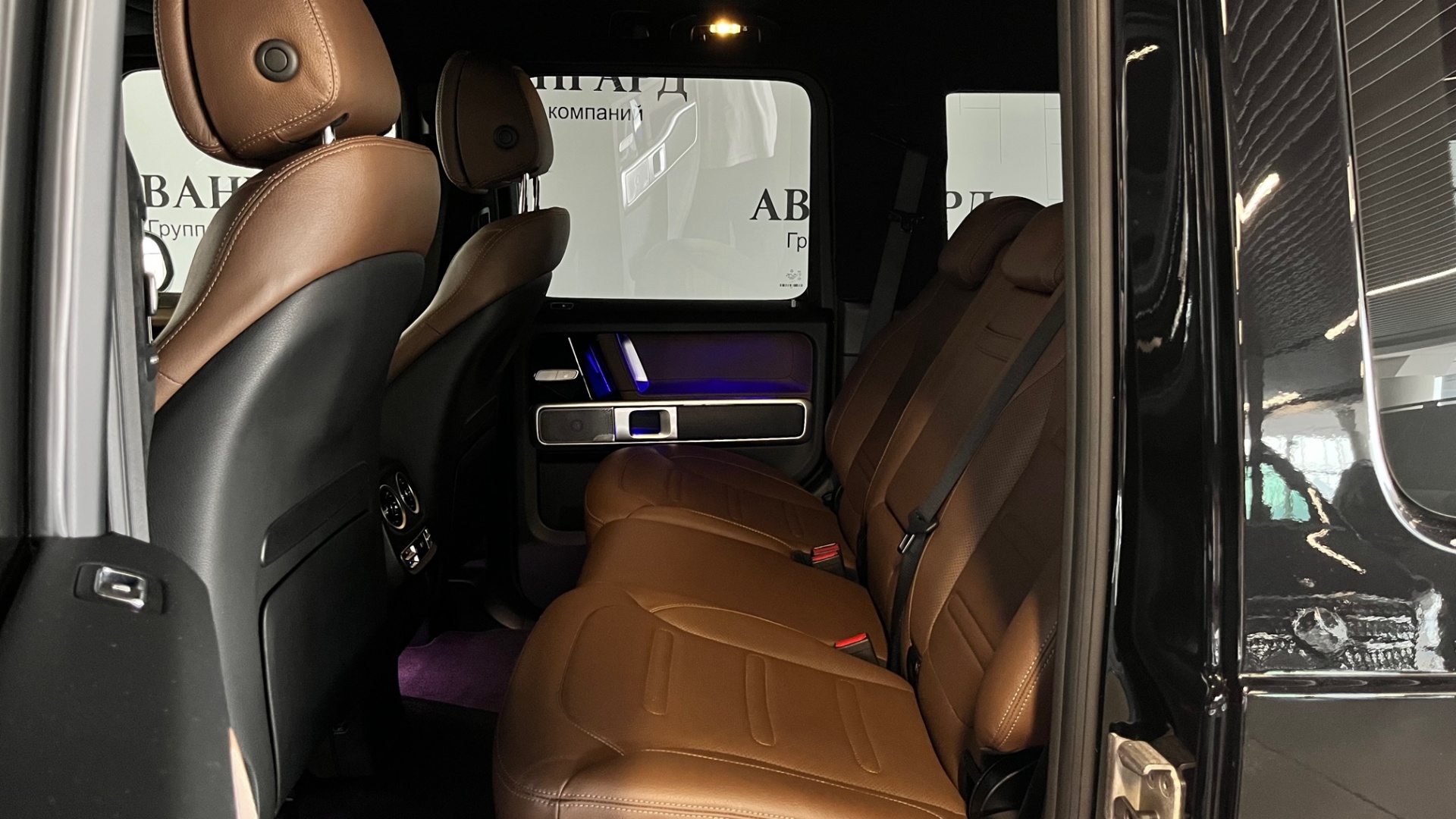Mercedes-Benz G 350 d двигатель 2.9 литра (249 л.с.) Черный