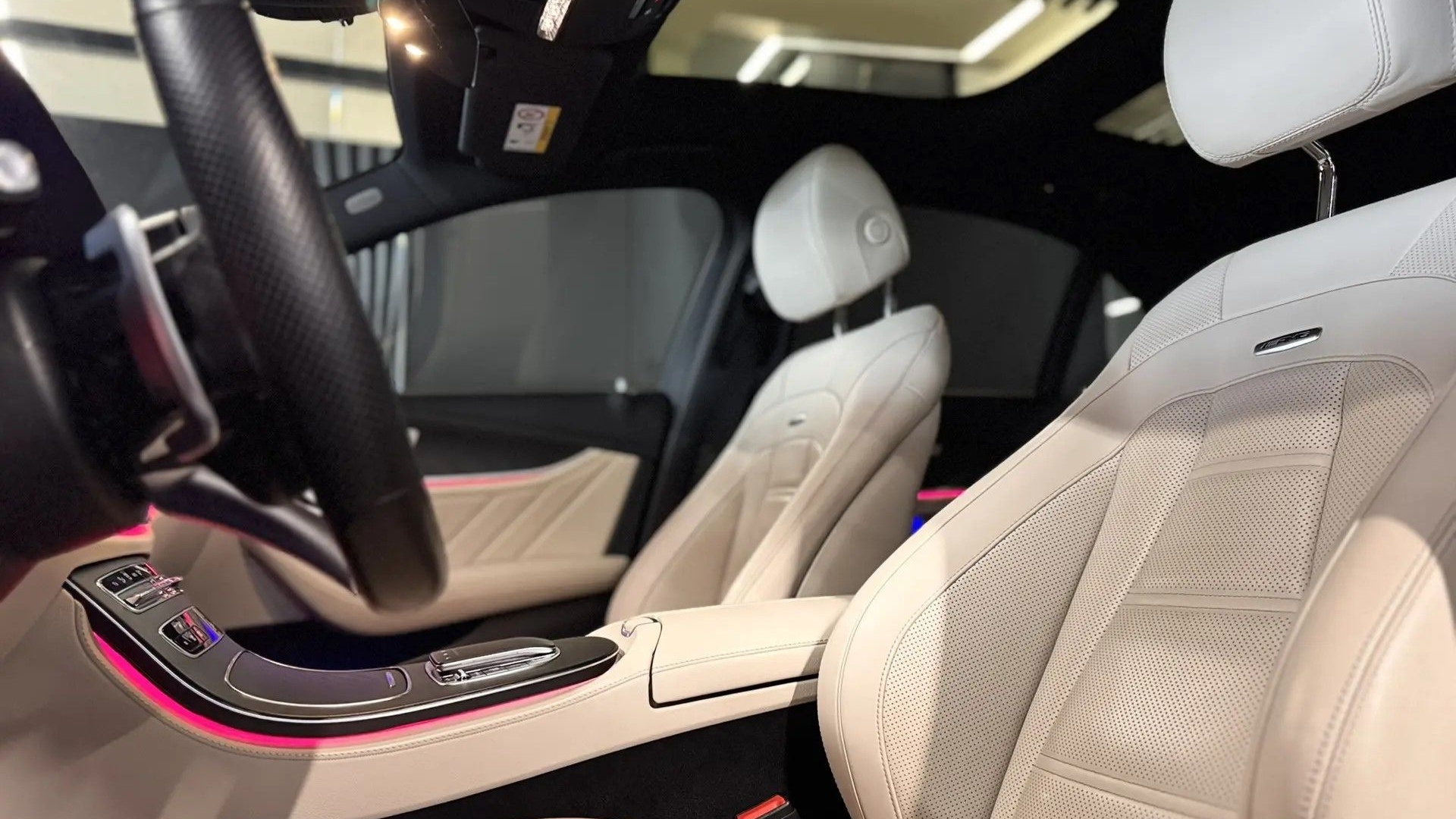 Mercedes-Benz AMG E 53 4MATIC двигатель 3 литра (435 л.с.) Синий